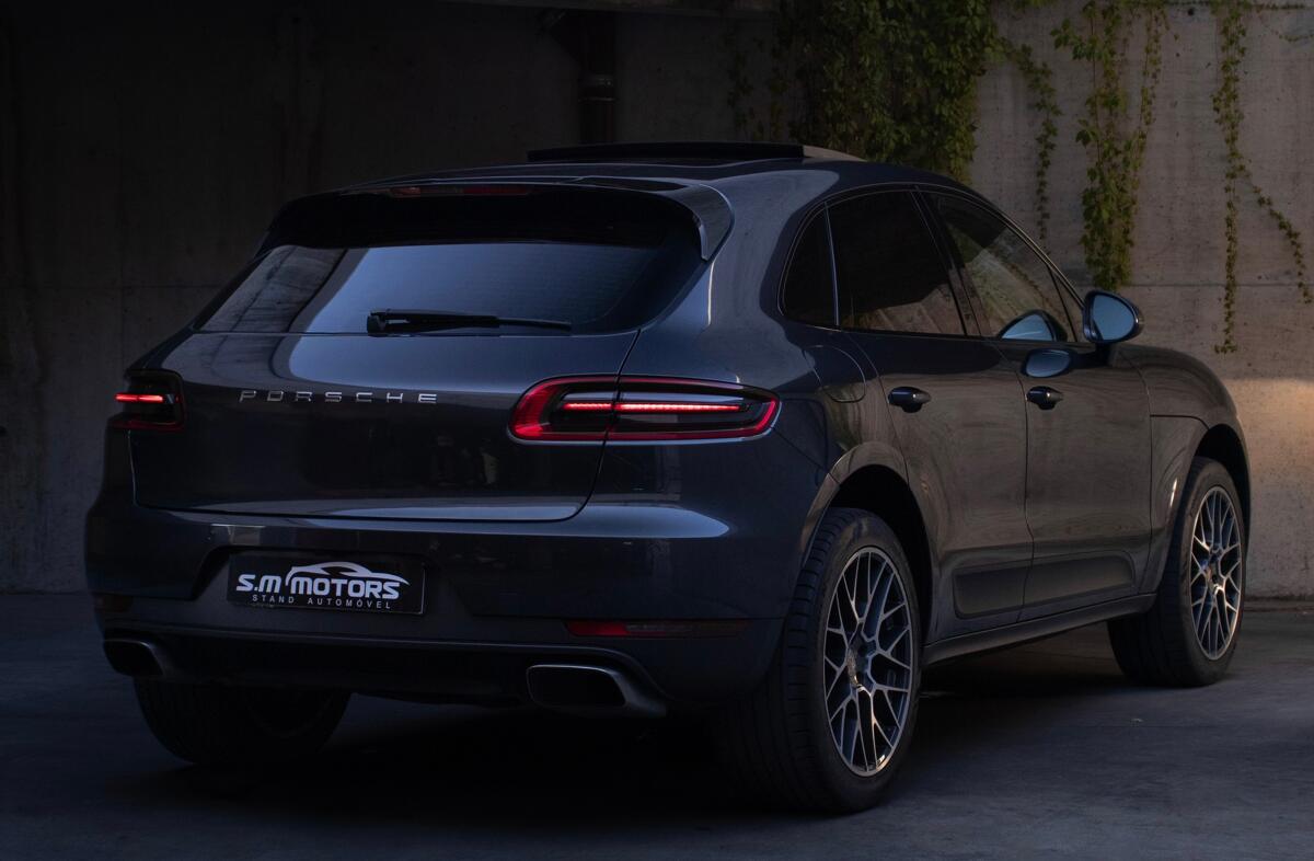 PORSCHE Macan Macan