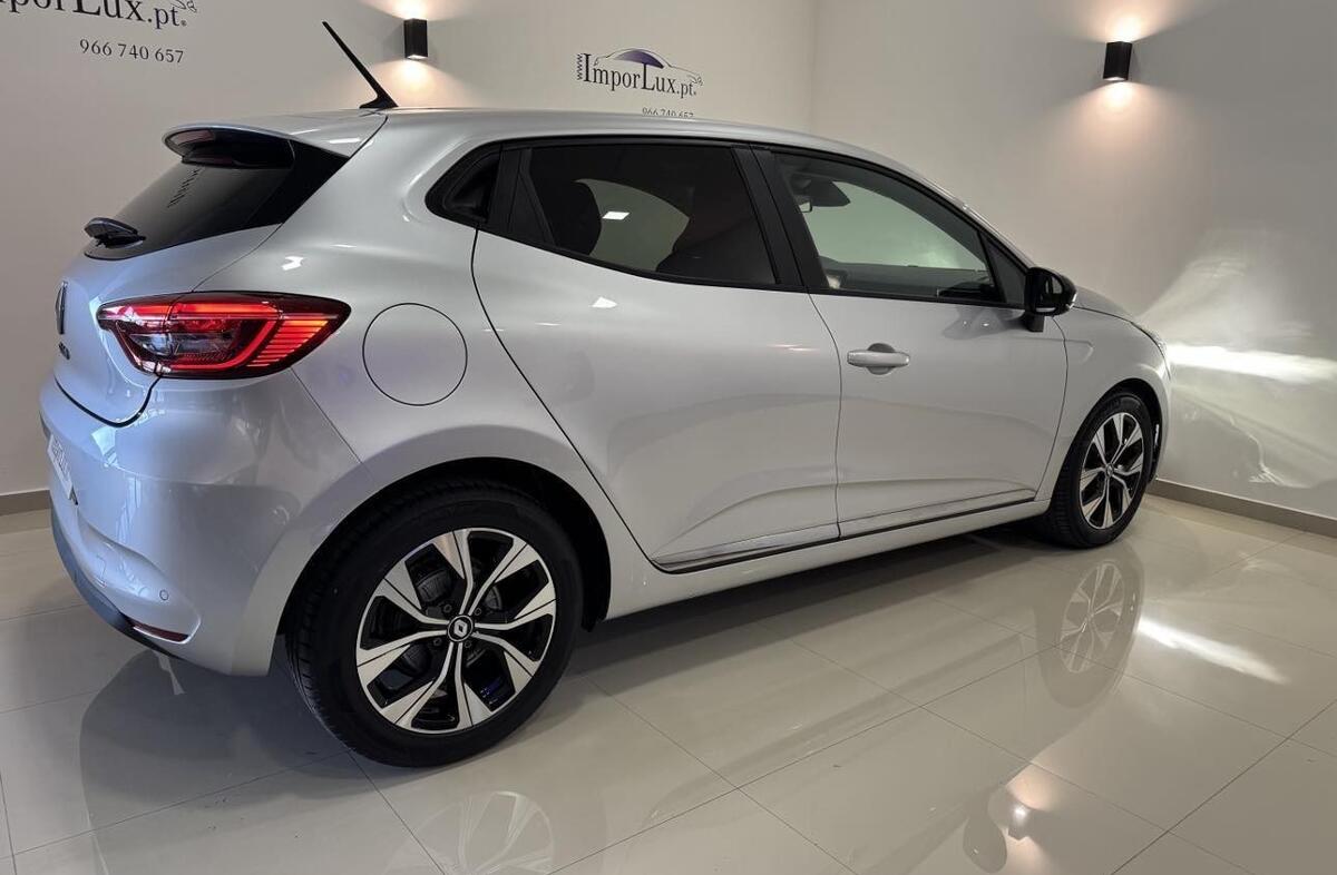 RENAULT Clio 1.5 Blue dCi Evolution