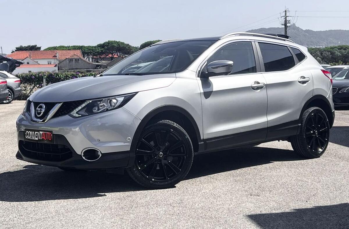 NISSAN Qashqai 1.5 dCi Tekna Premium