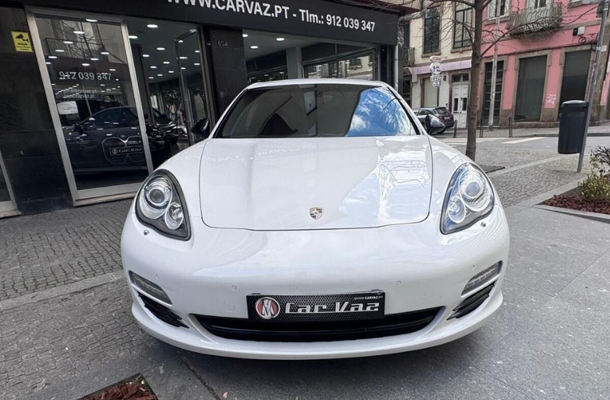 PORSCHE Panamera Panamera