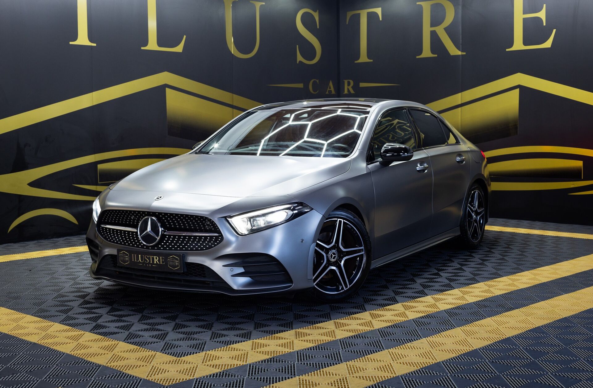 MERCEDES Classe A A 180 d AMG Line Aut.
