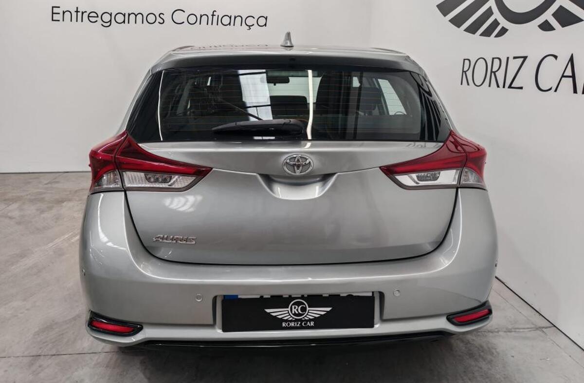 TOYOTA Auris 1.4 D-4D Comfort