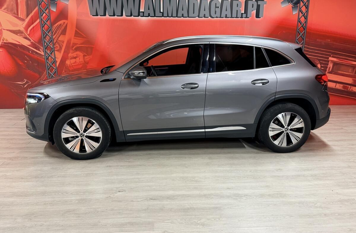 MERCEDES EQA 250 Progressive