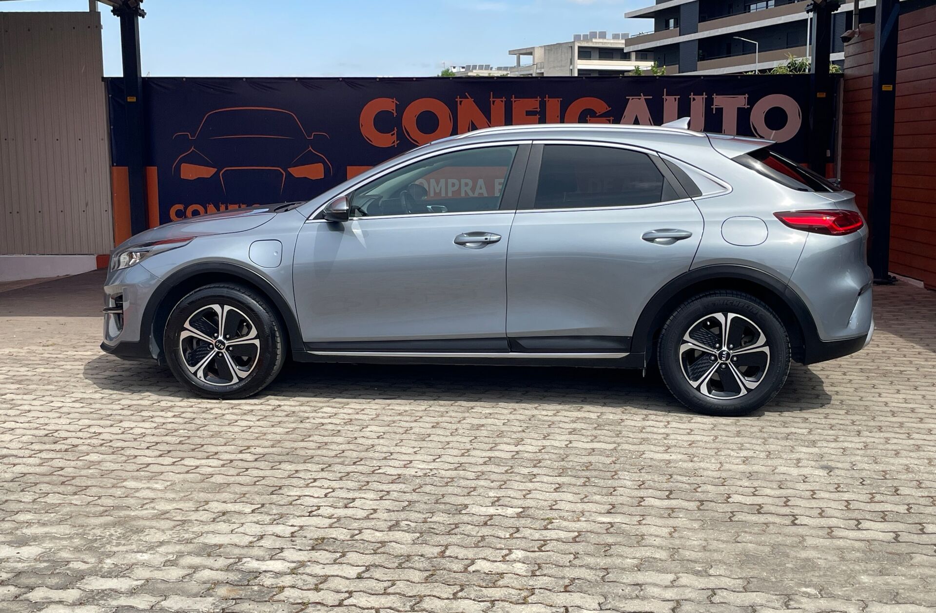 KIA XCeed 1.6 GDi PHEV Drive