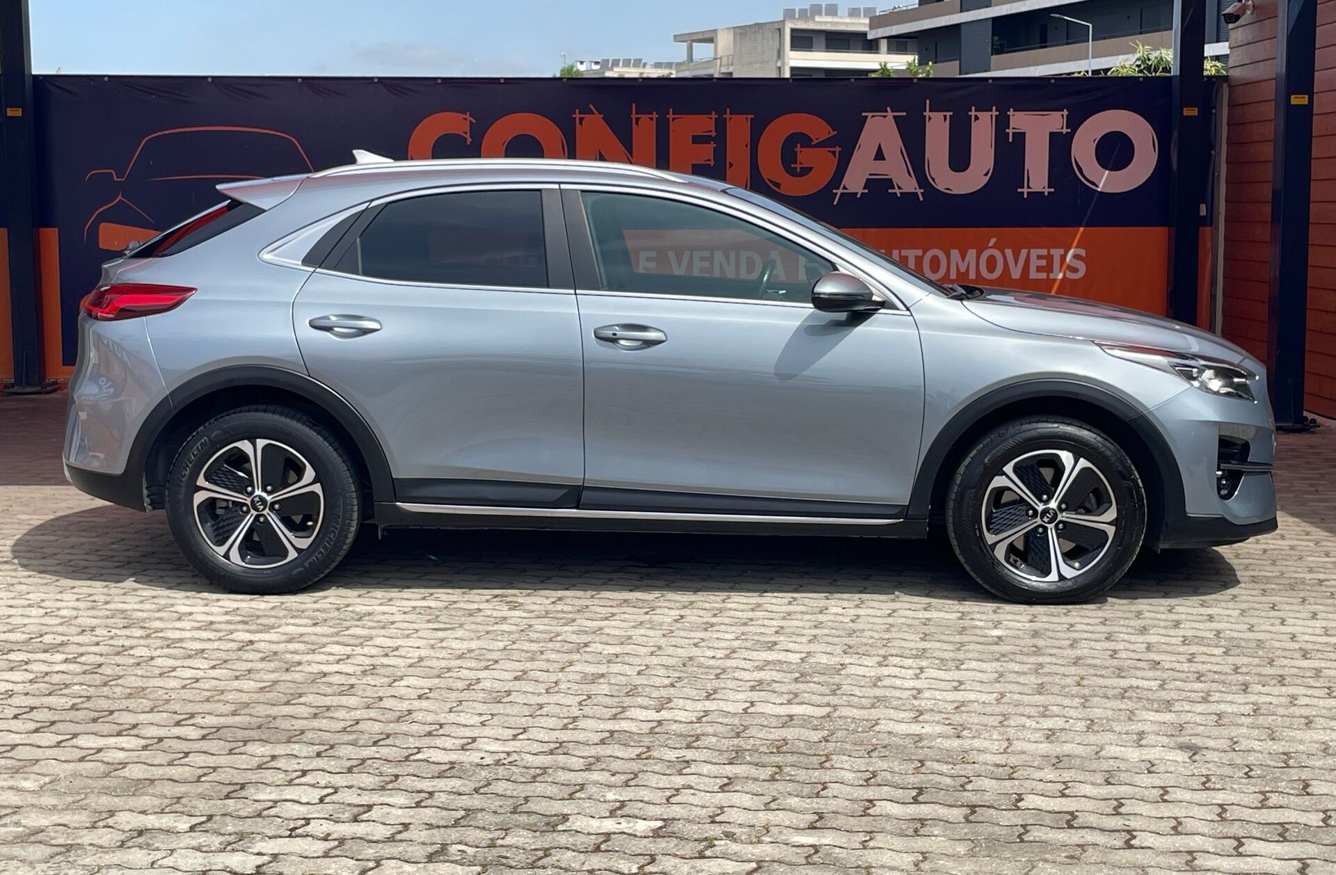 KIA XCeed 1.6 GDi PHEV Drive