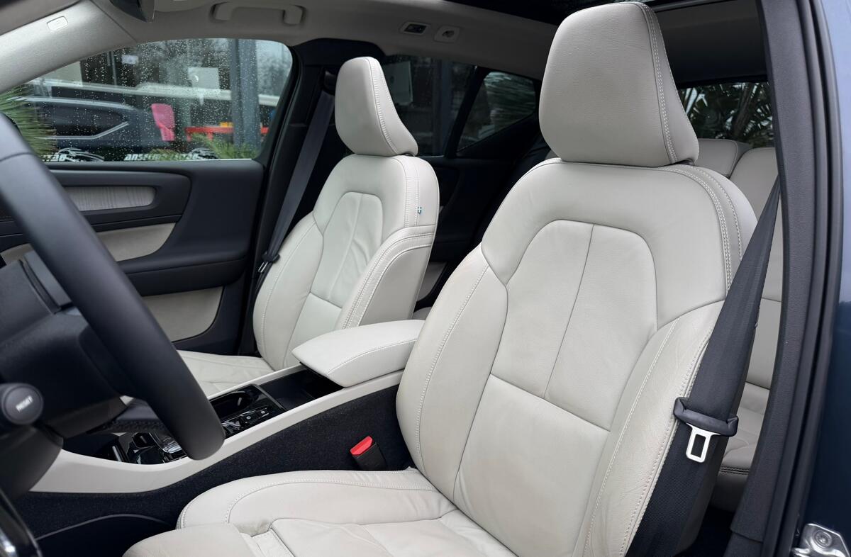 VOLVO XC40 1.5 T5 PHEV Inscription