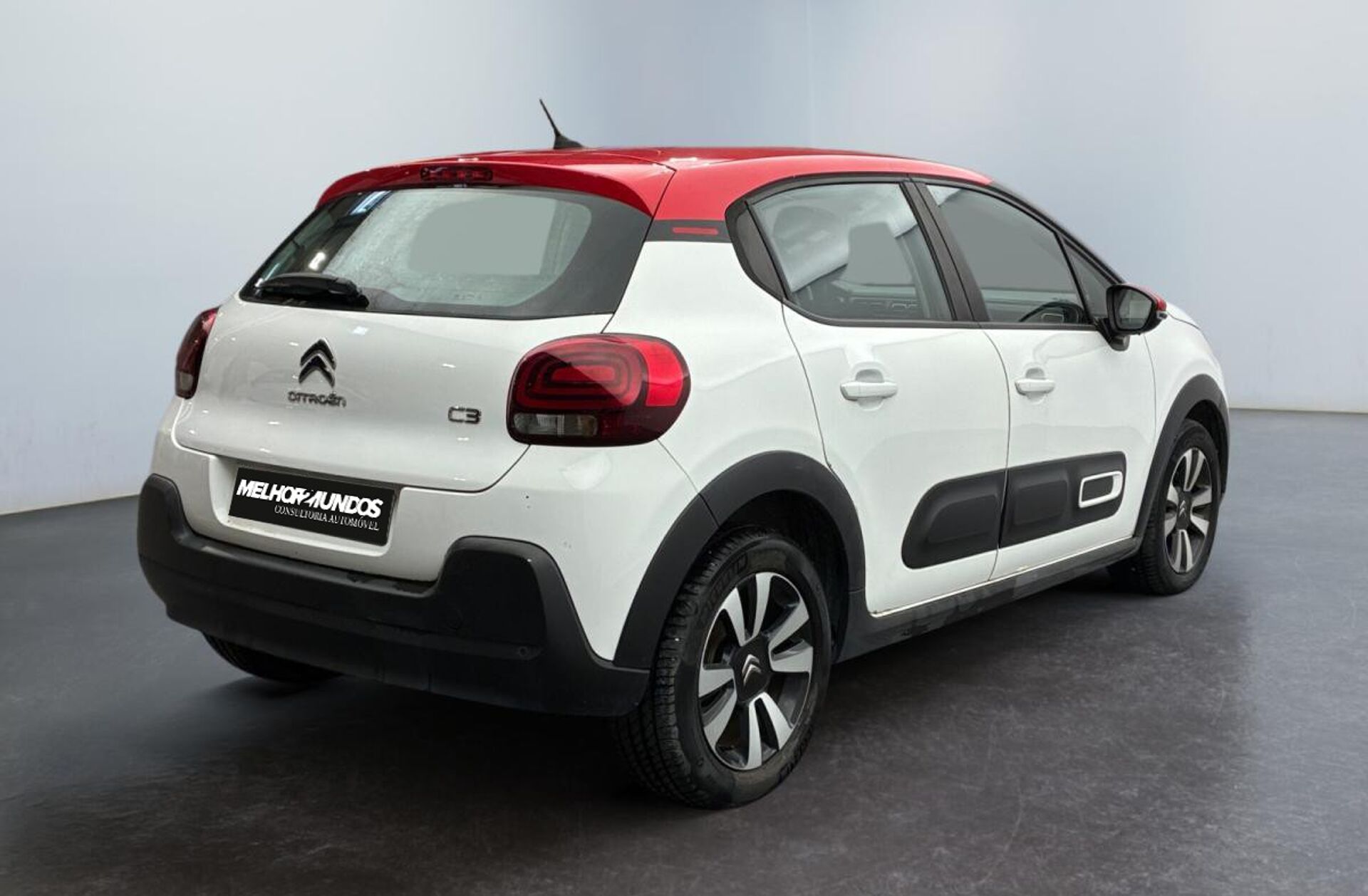 CITROEN C3 1.2 PureTech Shine EAT6