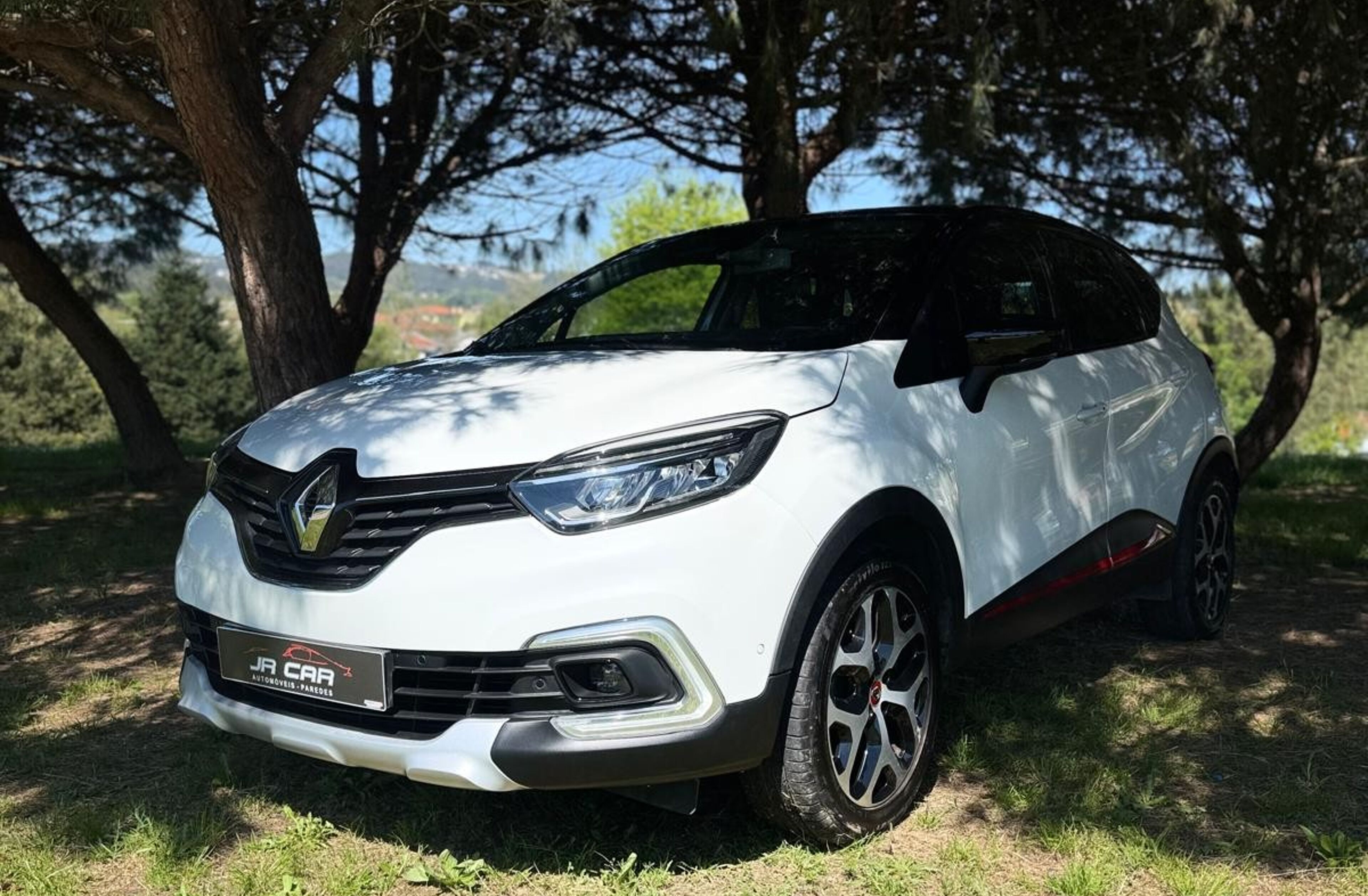 RENAULT Captur 1.5 dCi Red Edition