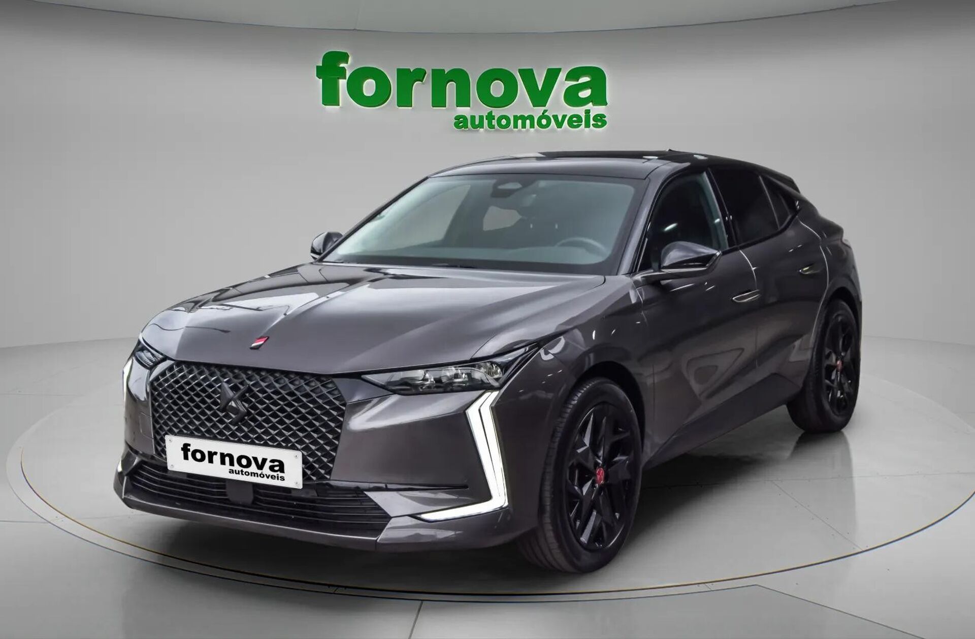 DS DS 4 E-Tense Performance Line EAT8