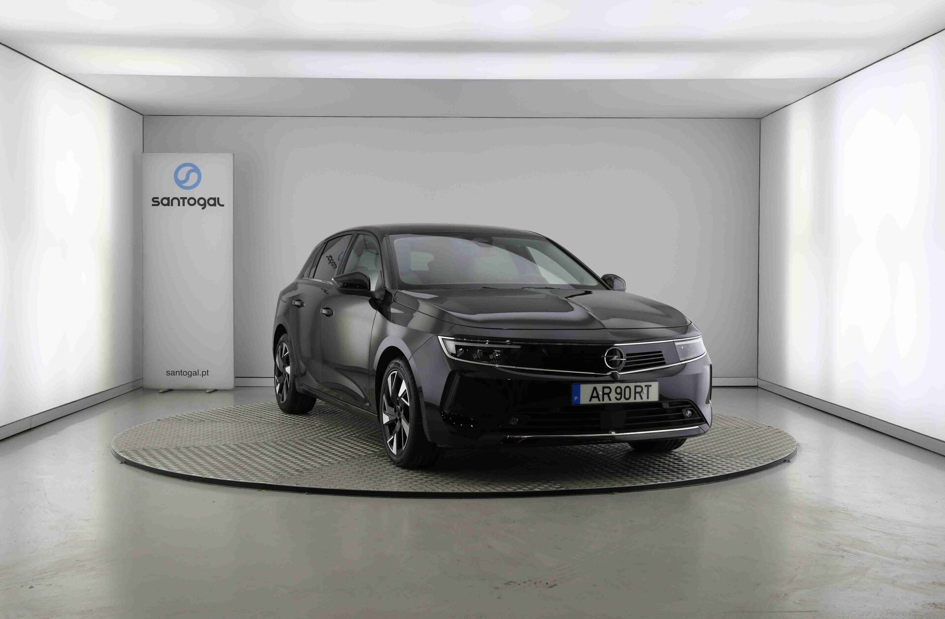 OPEL Astra 1.2 T Elegance