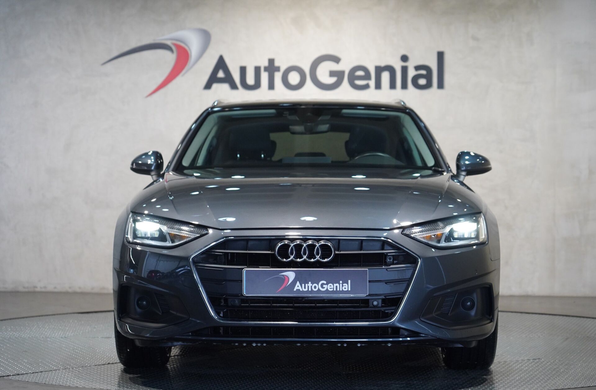 AUDI A4 30 TDI S tronic