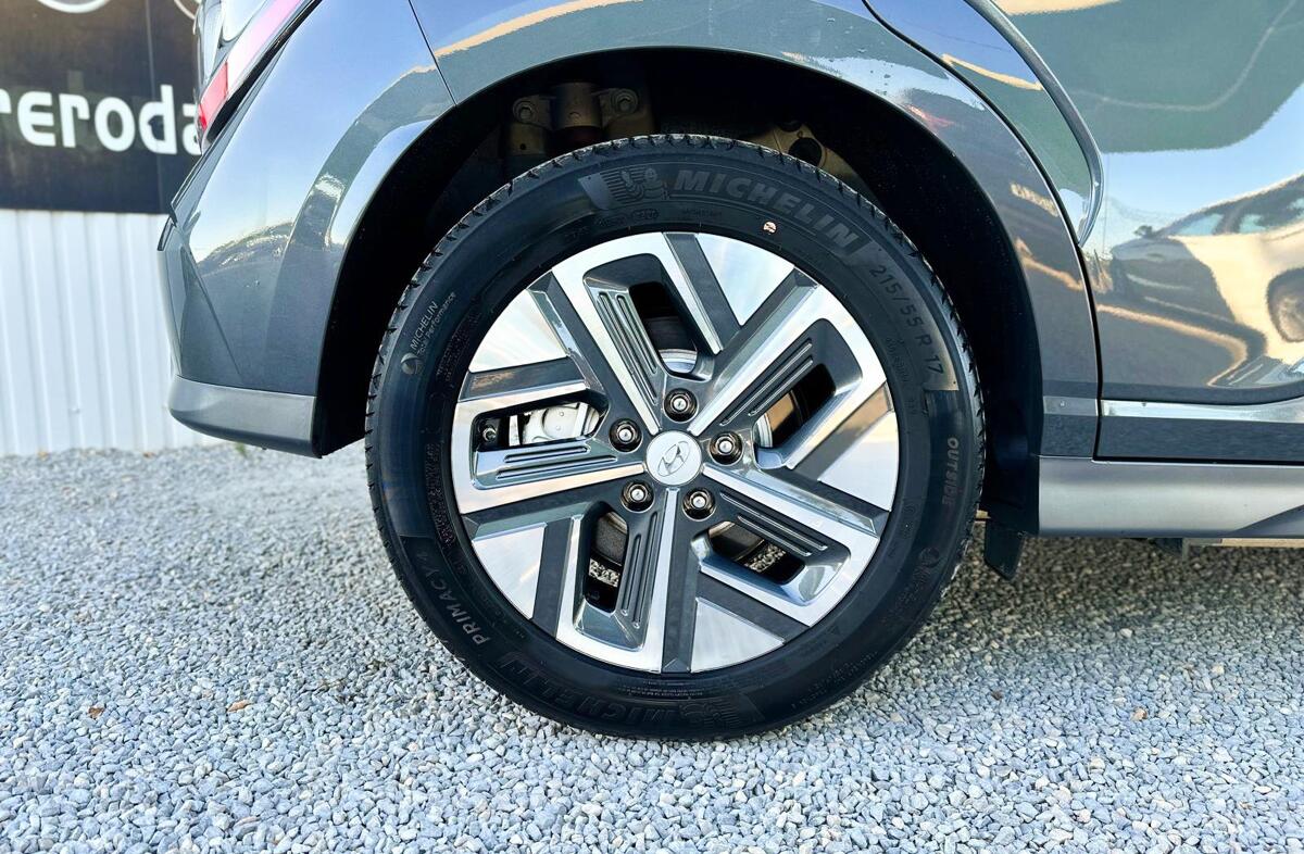 HYUNDAI Kauai EV 64 kWh Premium