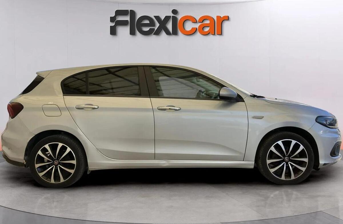 FIAT Tipo 1.3 M-Jet Lounge
