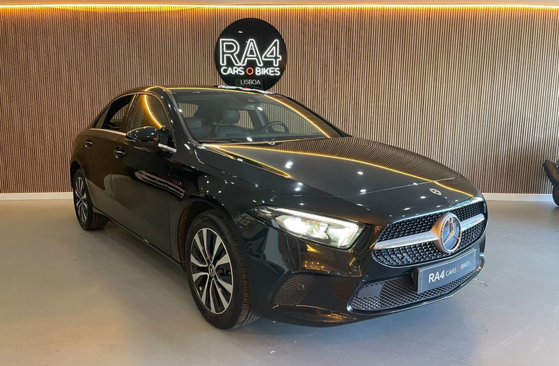 MERCEDES Classe A A 250 e Style Plus