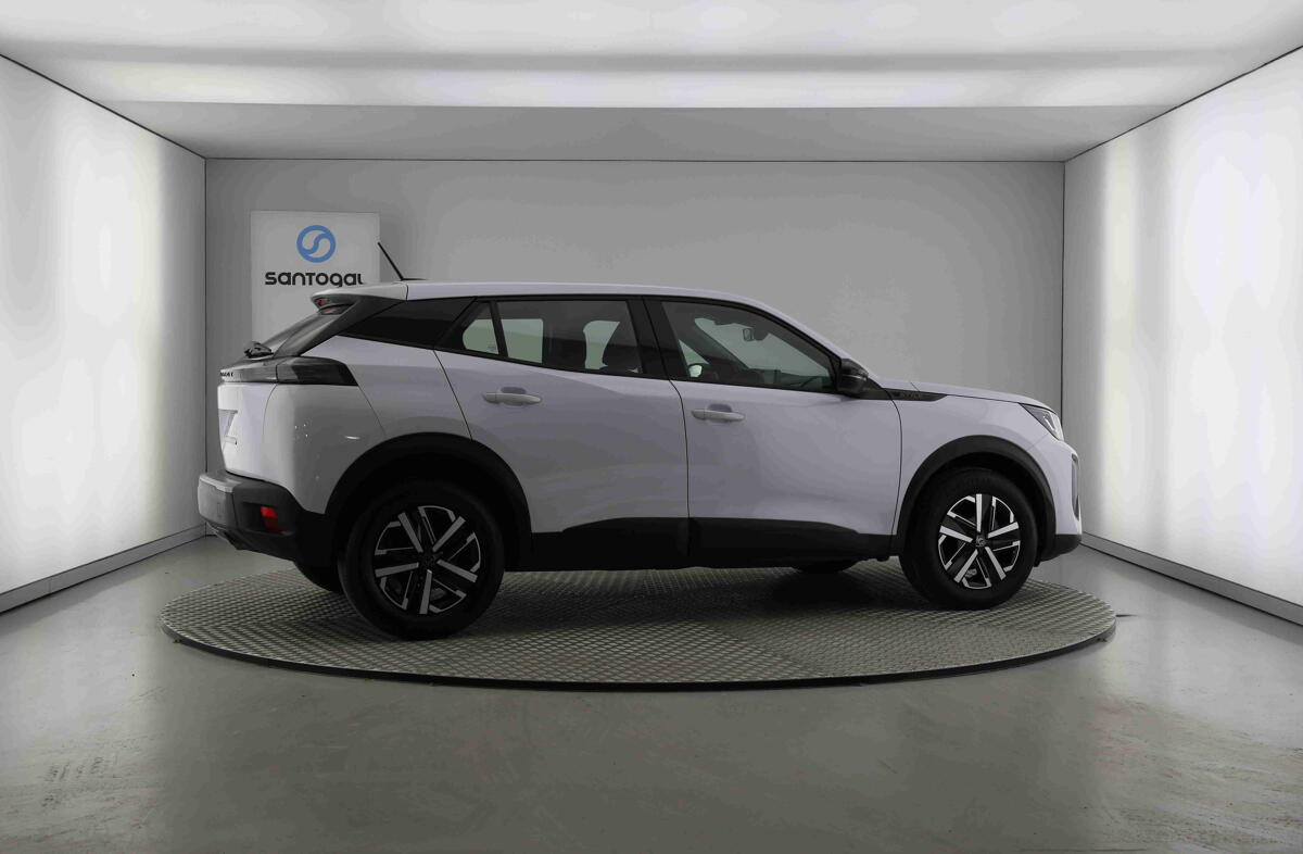 PEUGEOT 2008 1.2 PureTech Style