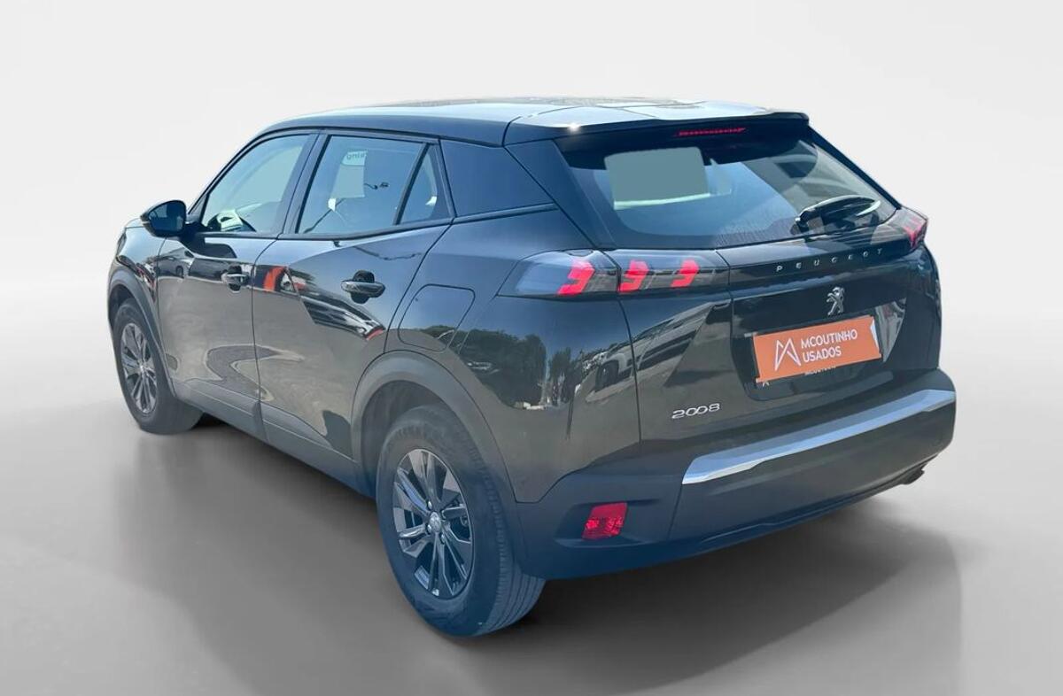 PEUGEOT 2008 1.2 PureTech Active Pack