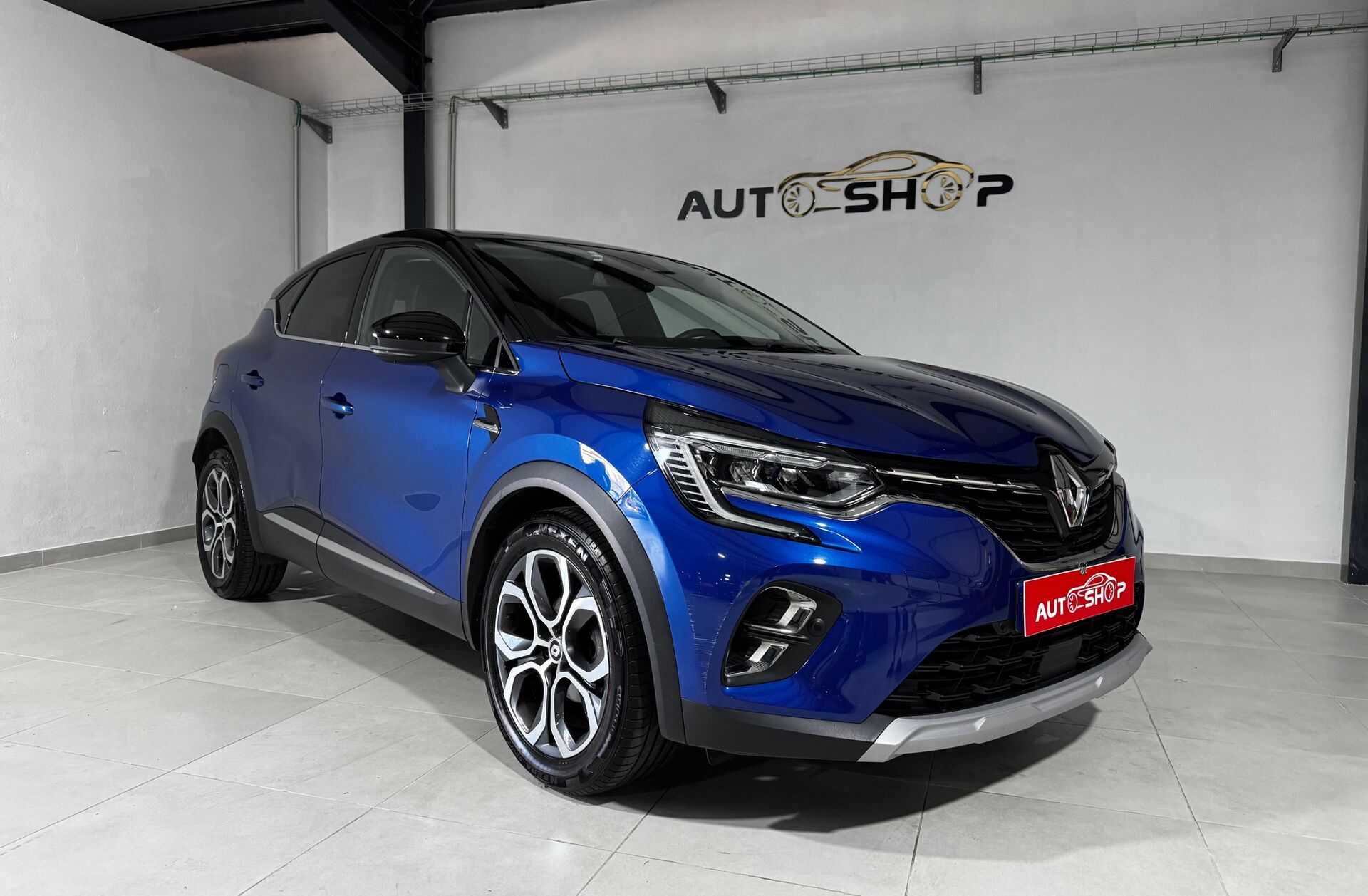 RENAULT Captur 1.0 TCe Intens