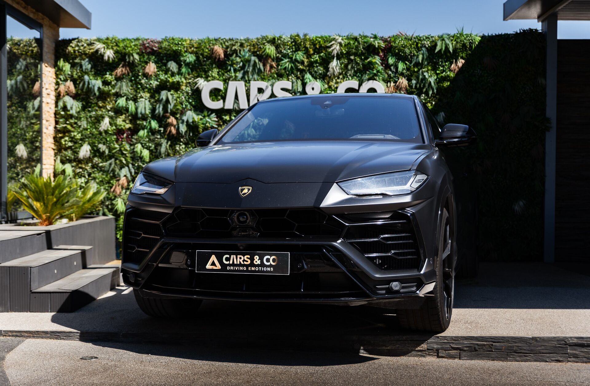 LAMBORGHINI Urus 4.0 V8