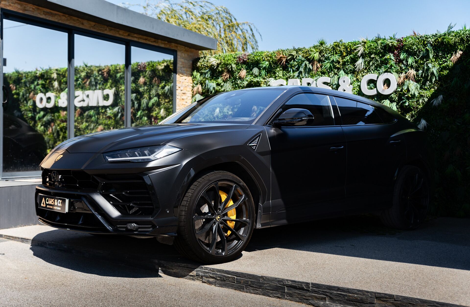 LAMBORGHINI Urus 4.0 V8
