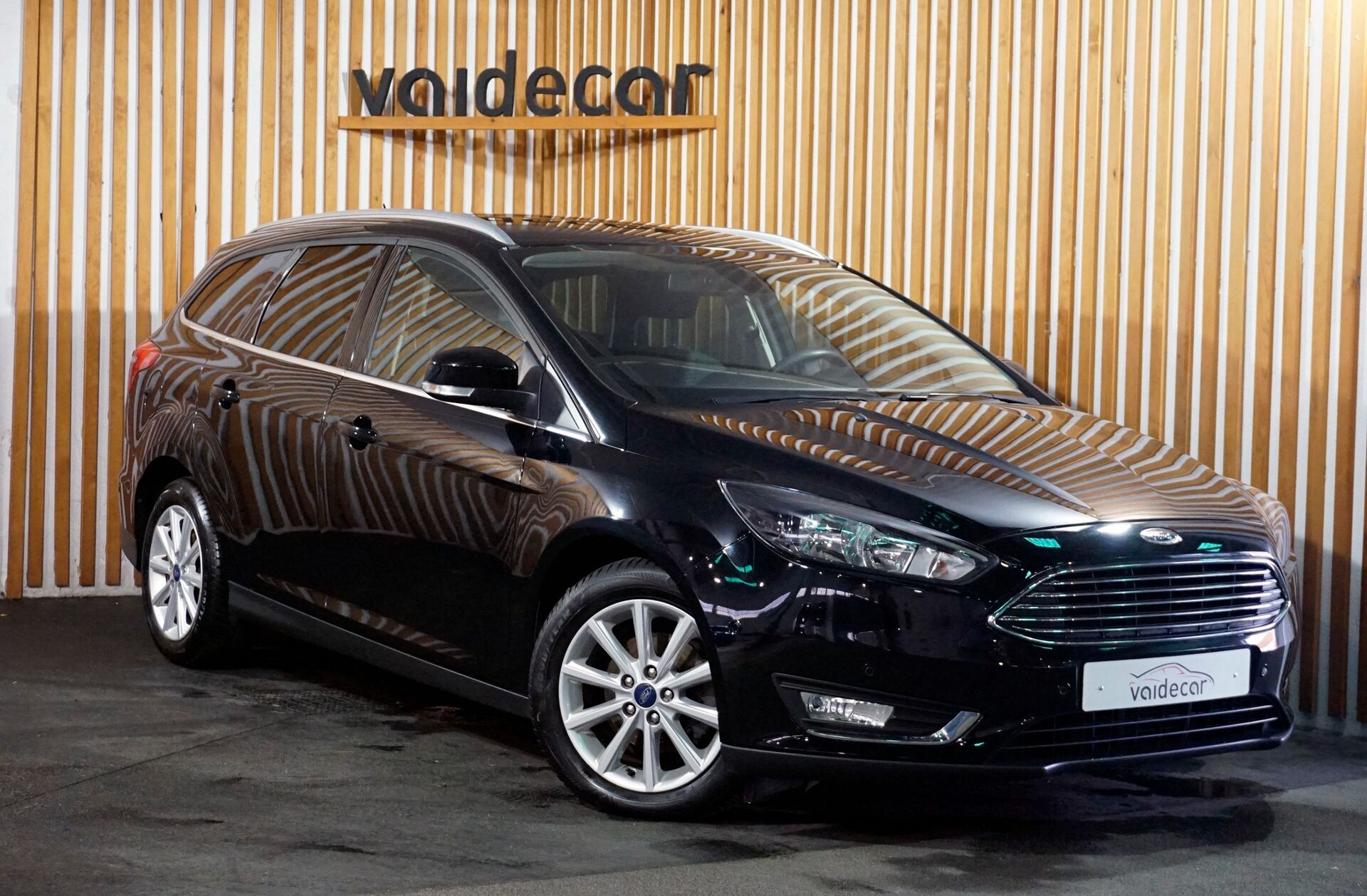 FORD Focus 1.0 EcoBoost Titanium