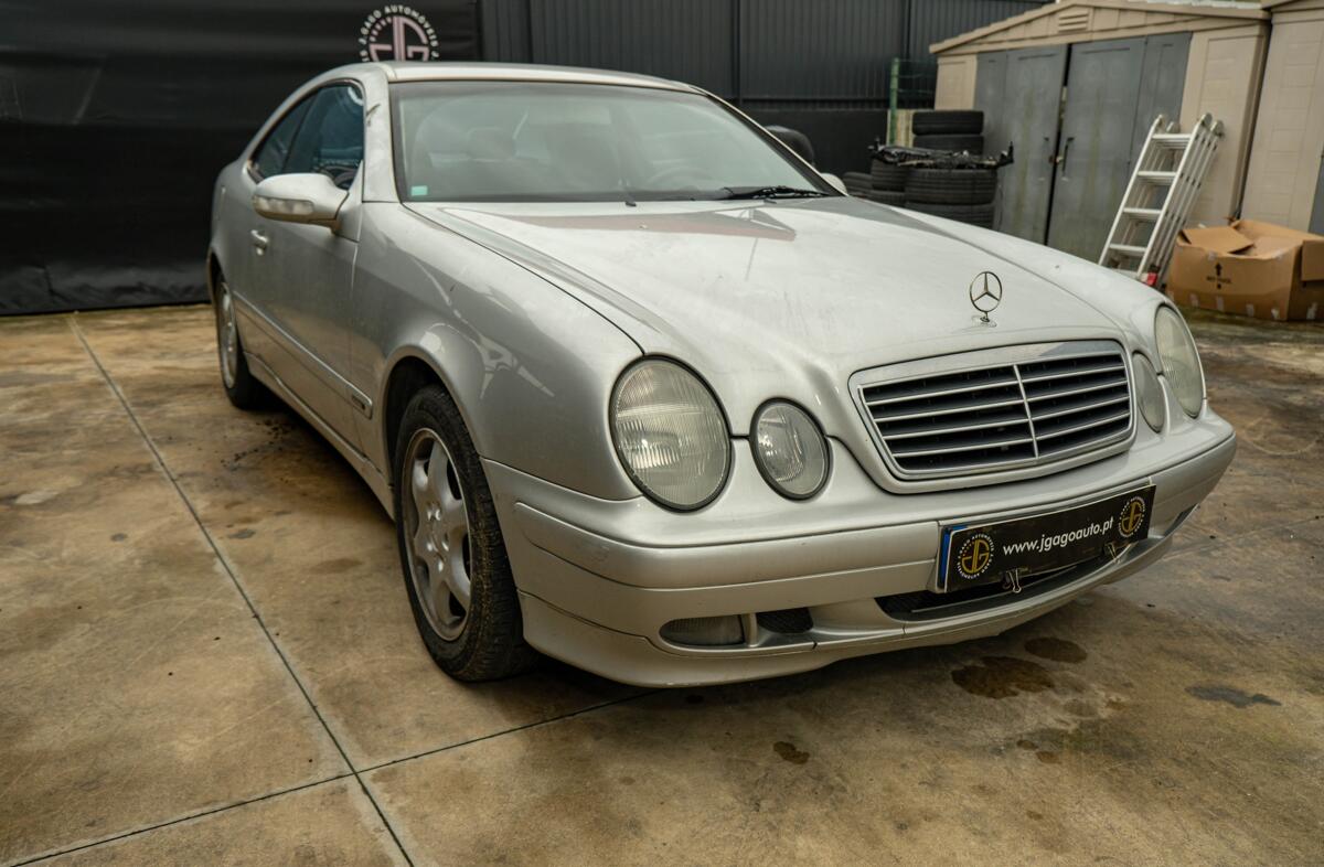 MERCEDES Classe CLK CLK 230 Kompressor Avantgarde