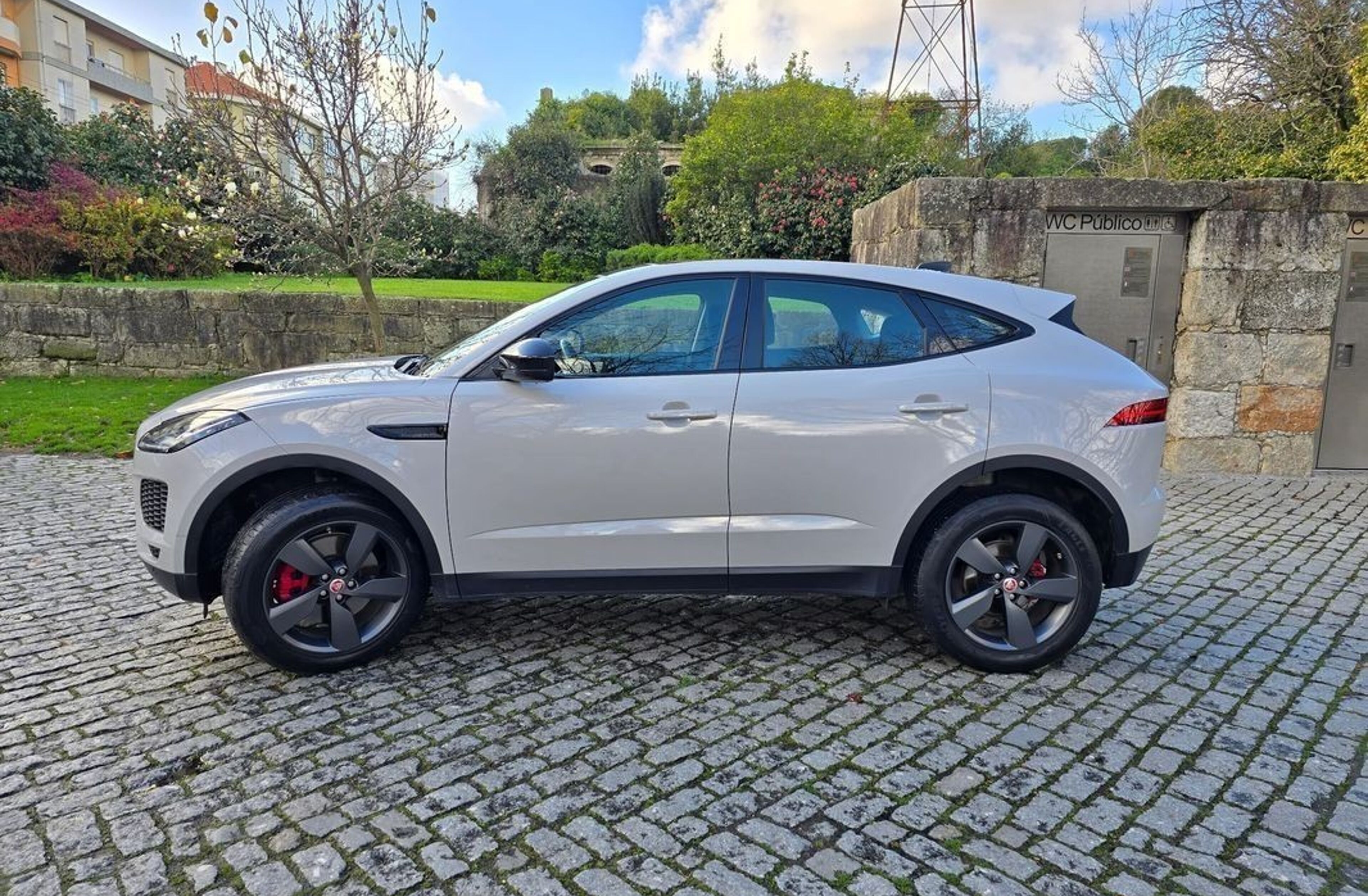 JAGUAR E-Pace 2.0 P300 Sport AWD Aut.