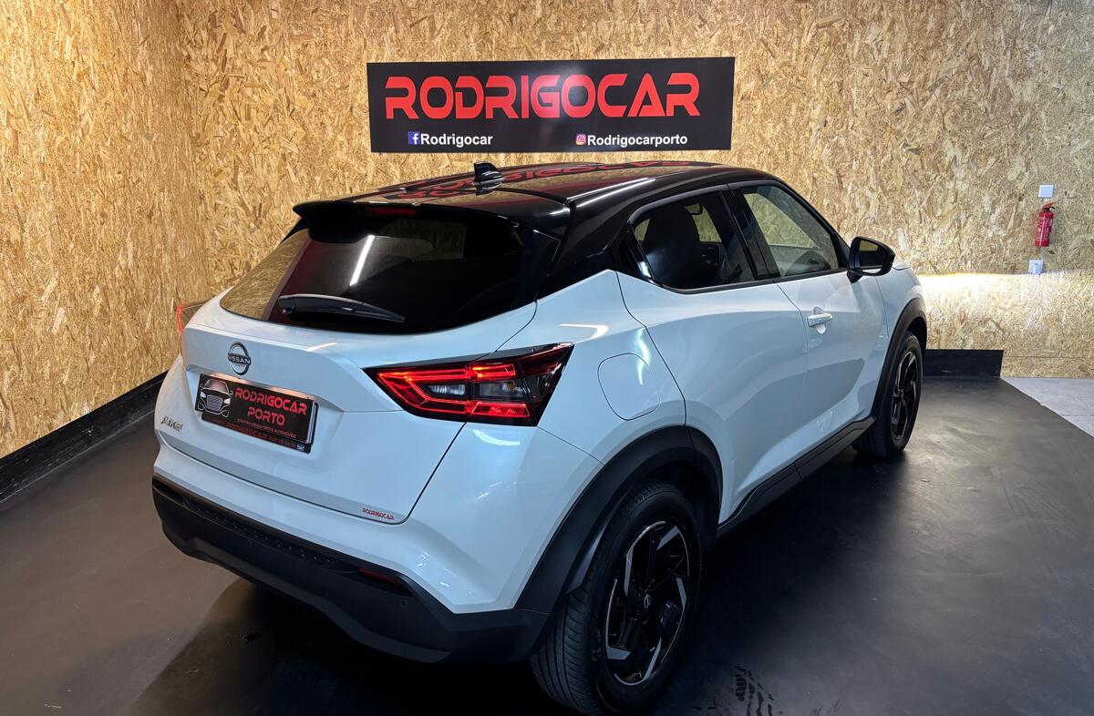 NISSAN Juke 1.0 DIG-T N-Design Black