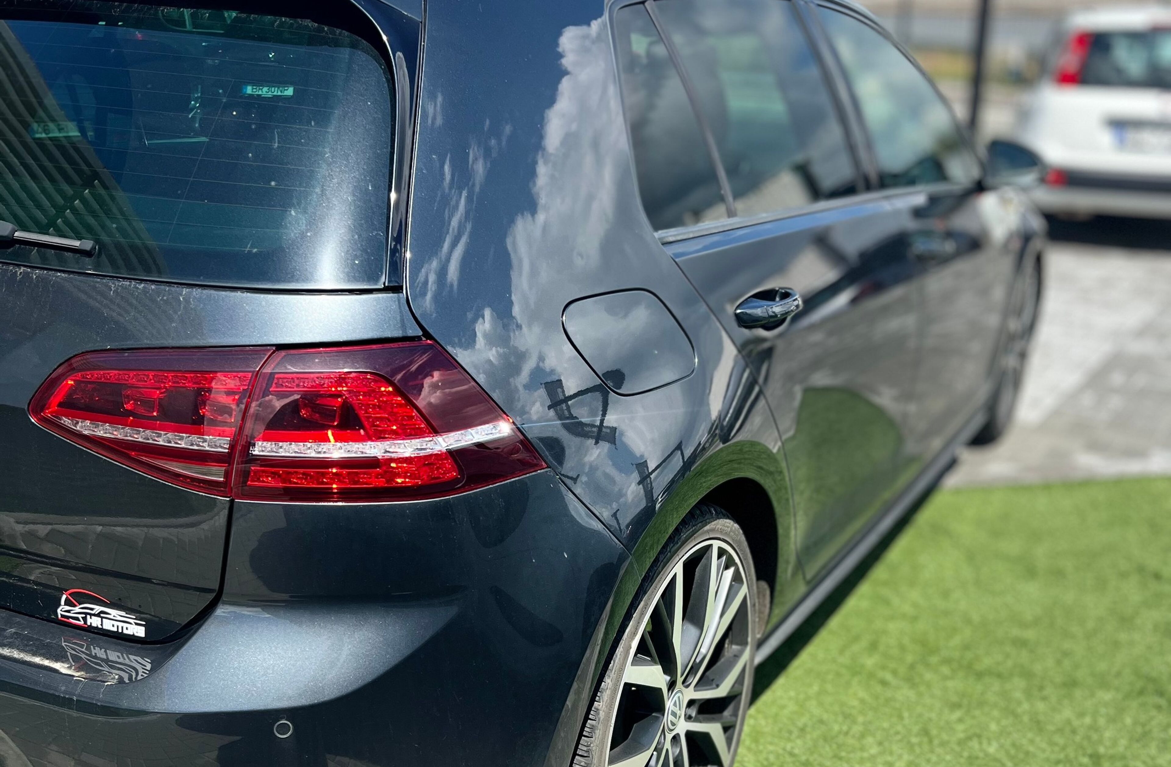 VOLKSWAGEN Golf 2.0 TSi GTi DSG Performance