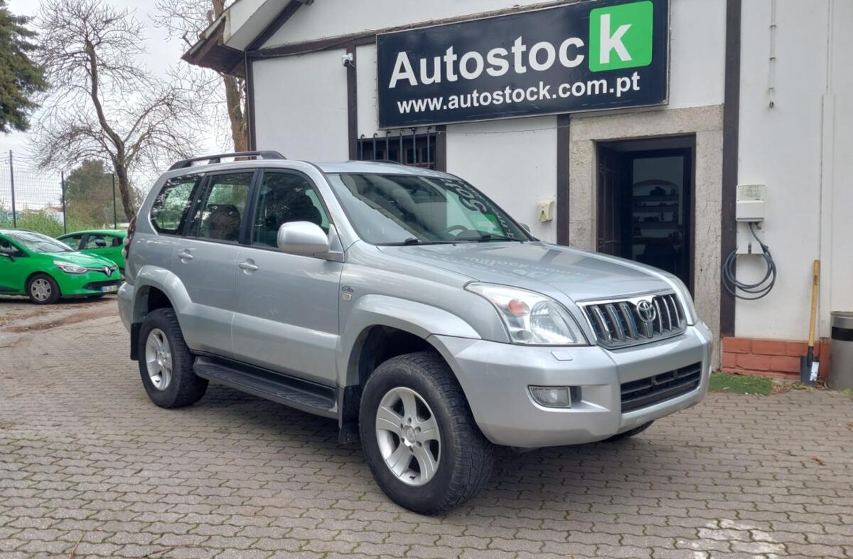 TOYOTA Land Cruiser 3.0 D-4D