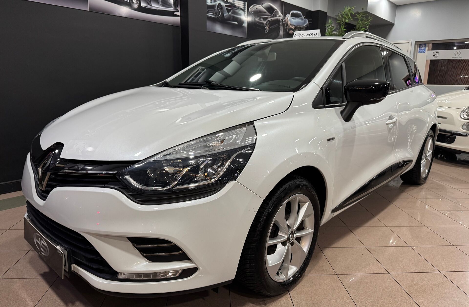 RENAULT Clio 0.9 TCe Limited Edition