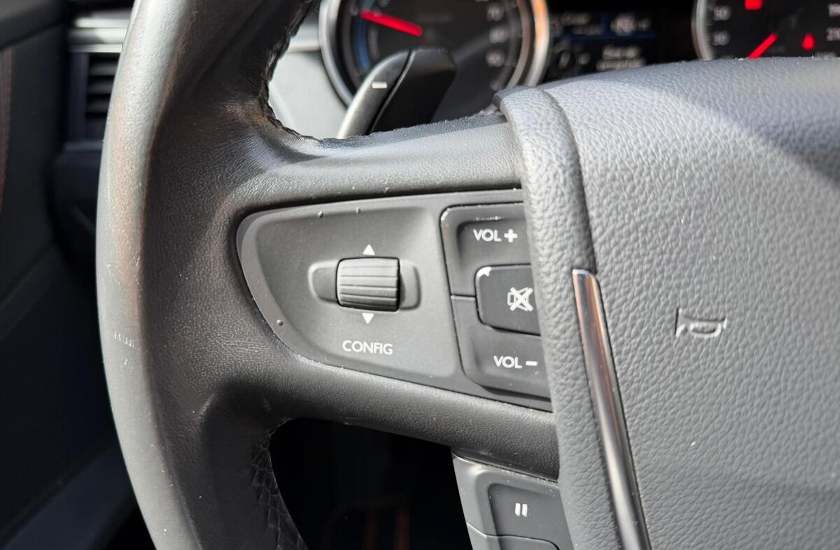 PEUGEOT 508 RXH 2.0 HDi Hybrid4 2-Tronic