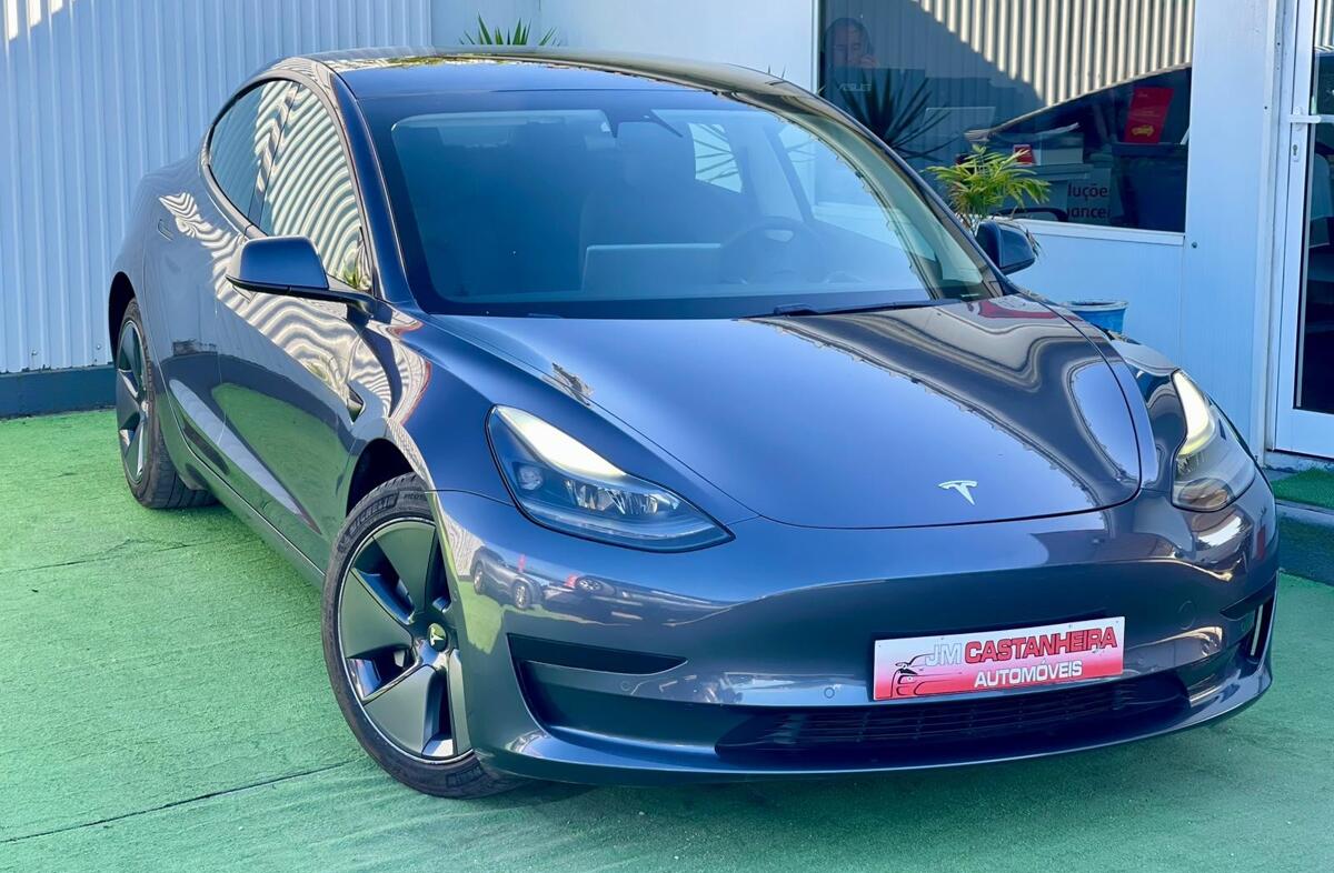 TESLA Model 3 Tração Traseira