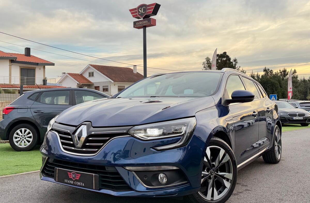 RENAULT Mégane 1.5 Blue dCi Intens EDC