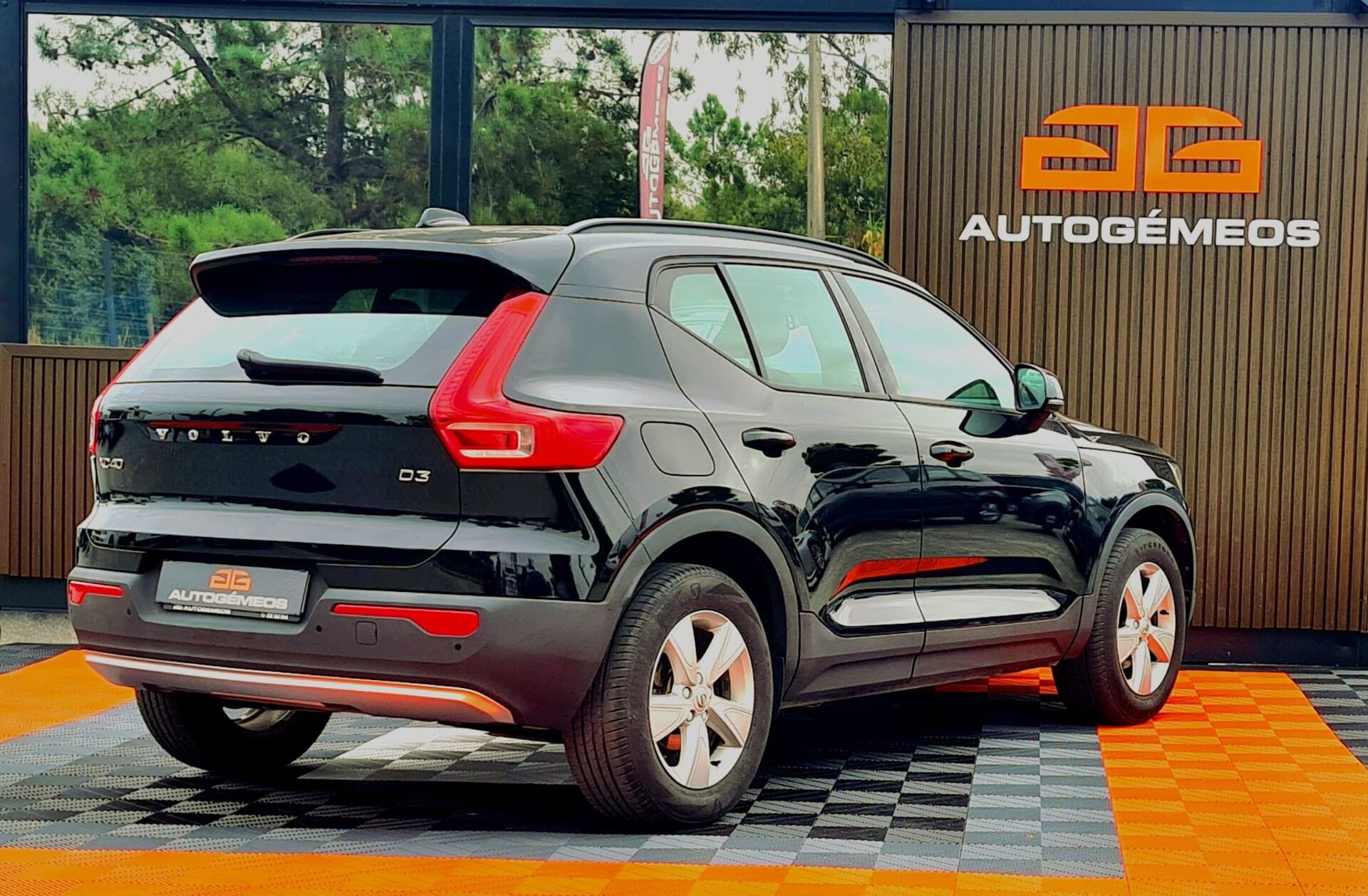 VOLVO XC40 2.0 D3 Momentum