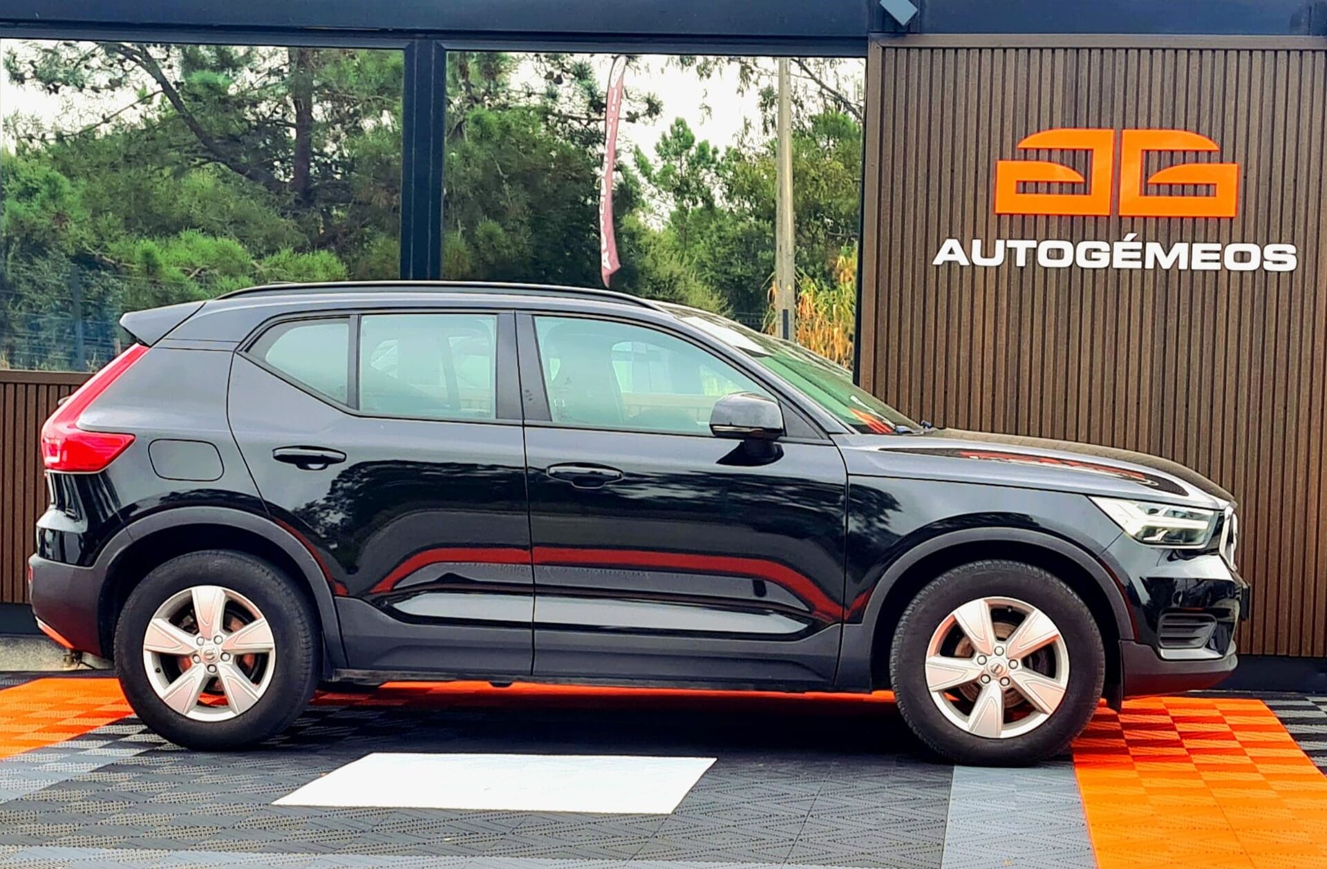 VOLVO XC40 2.0 D3 Momentum