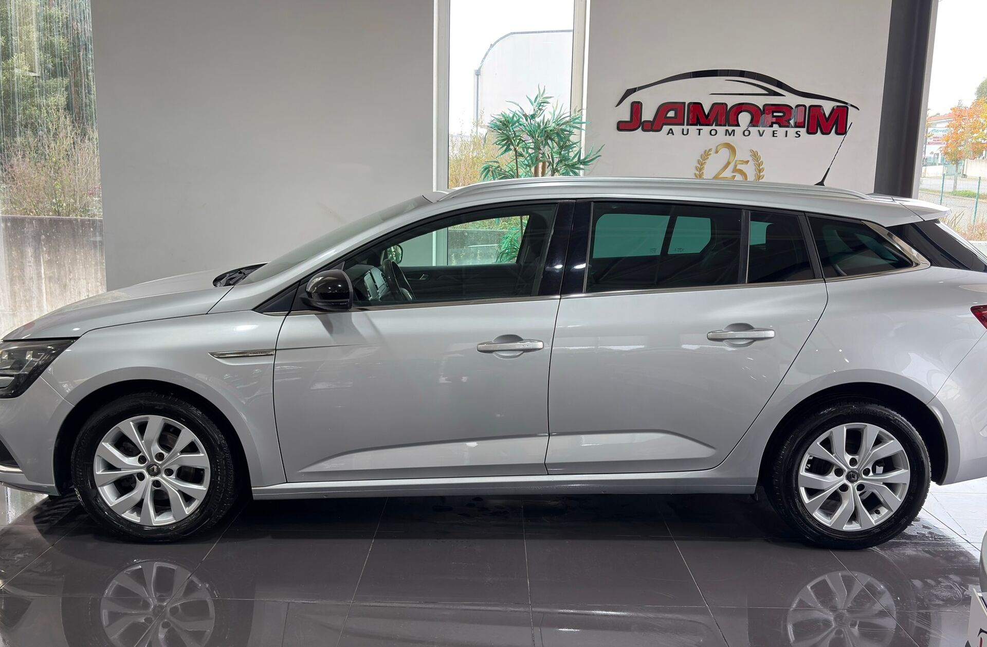 RENAULT Mégane 1.5 Blue dCi Limited