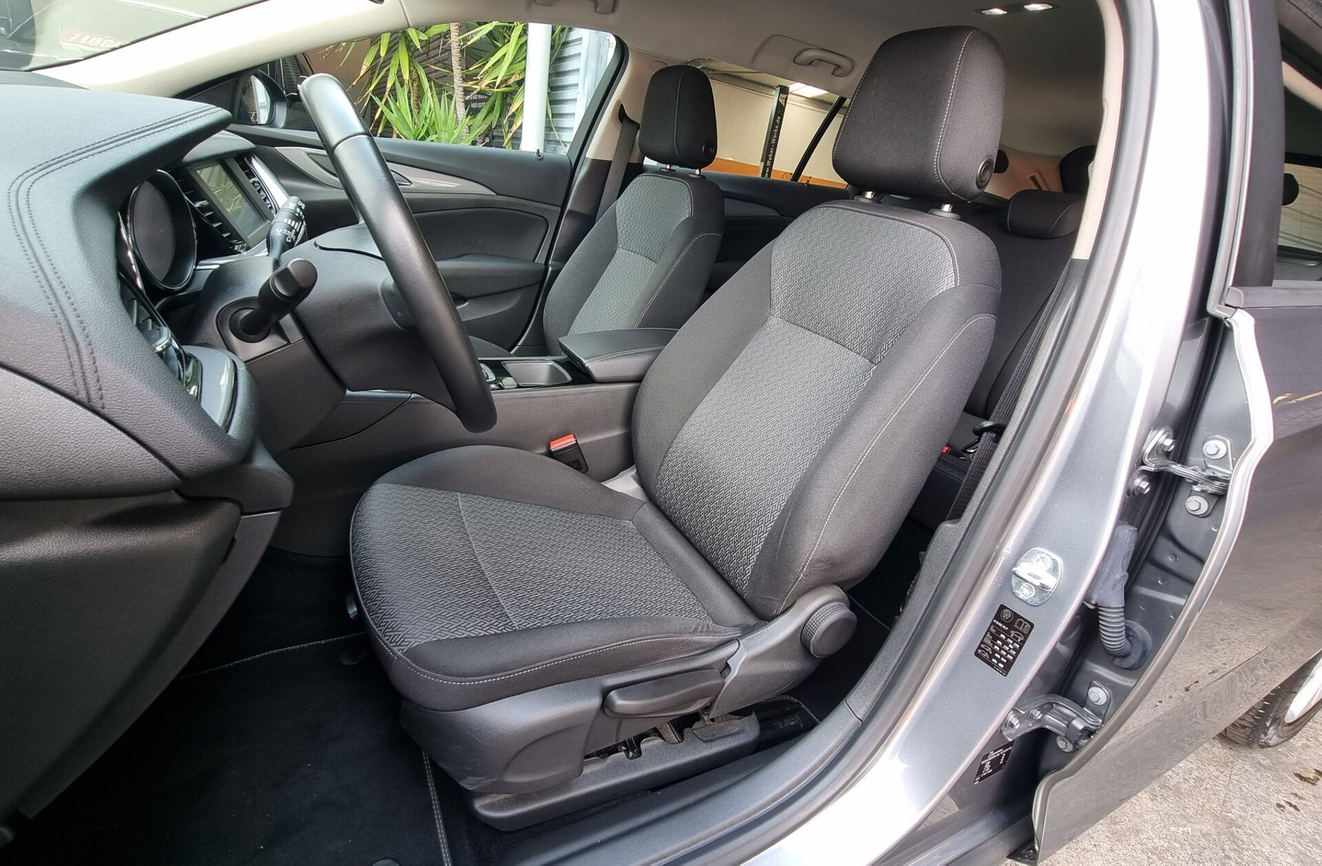 OPEL Insignia 1.6 CDTi Dynamic