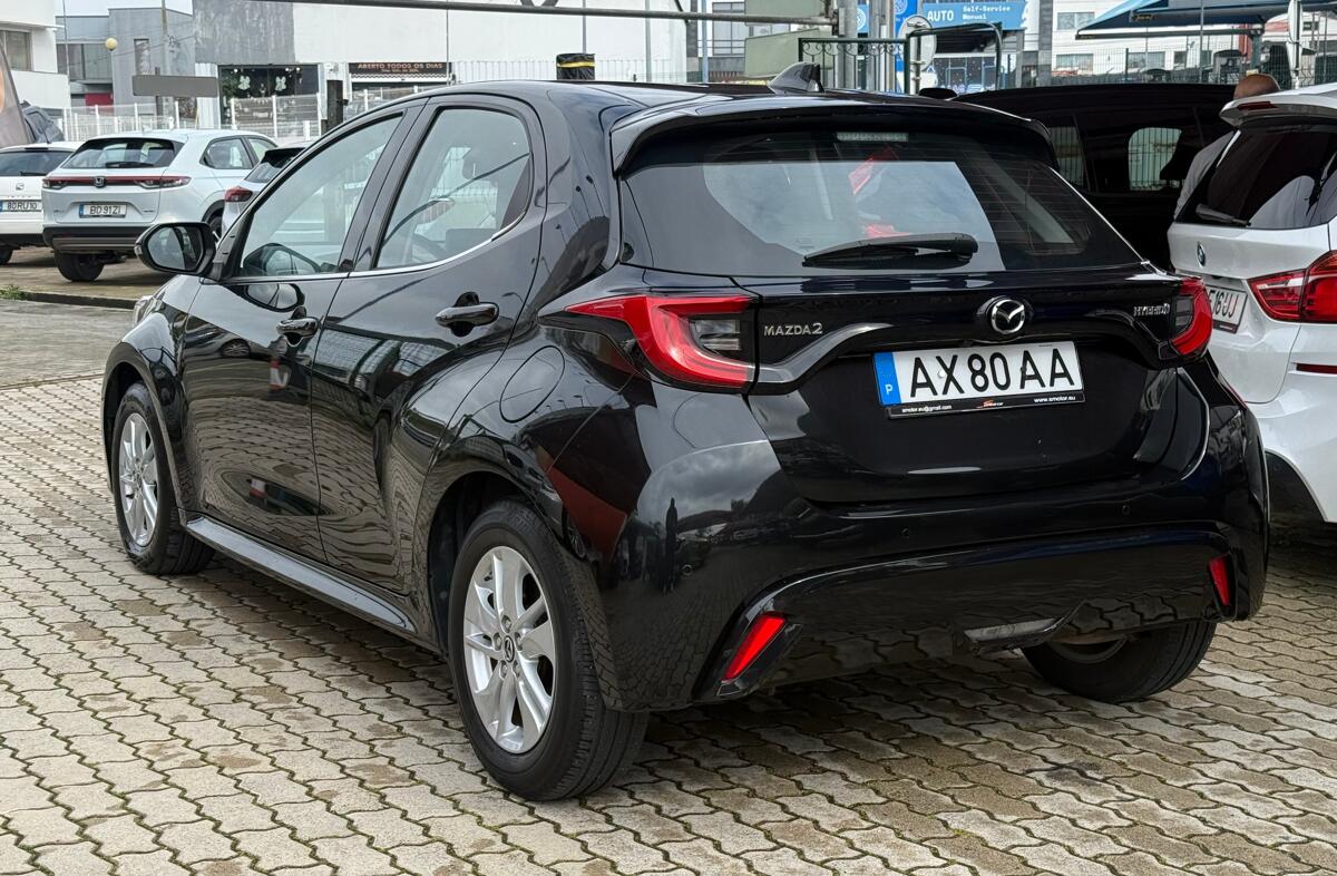 MAZDA 2 Mazda 1.5 L Hybrid VVT-i Agile