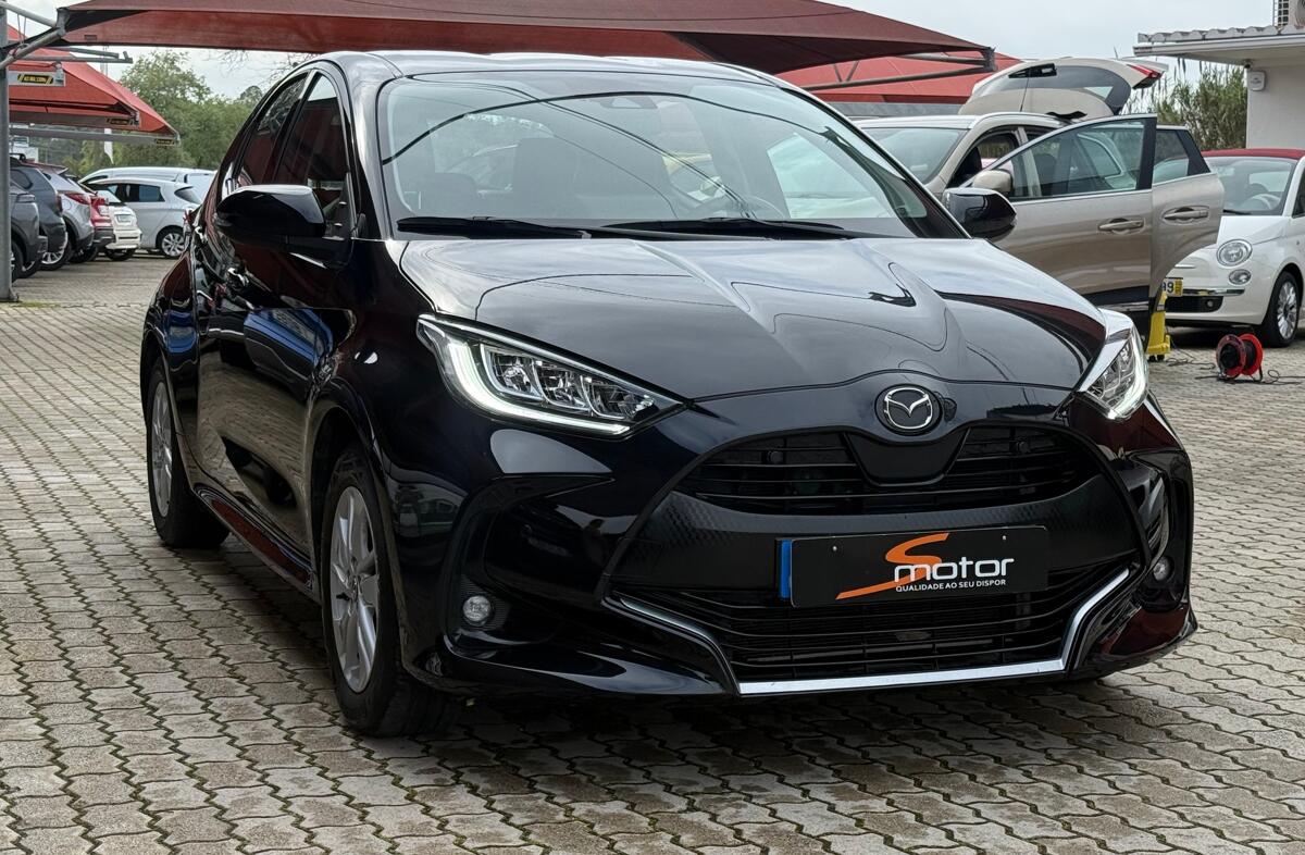 MAZDA 2 Mazda 1.5 L Hybrid VVT-i Agile