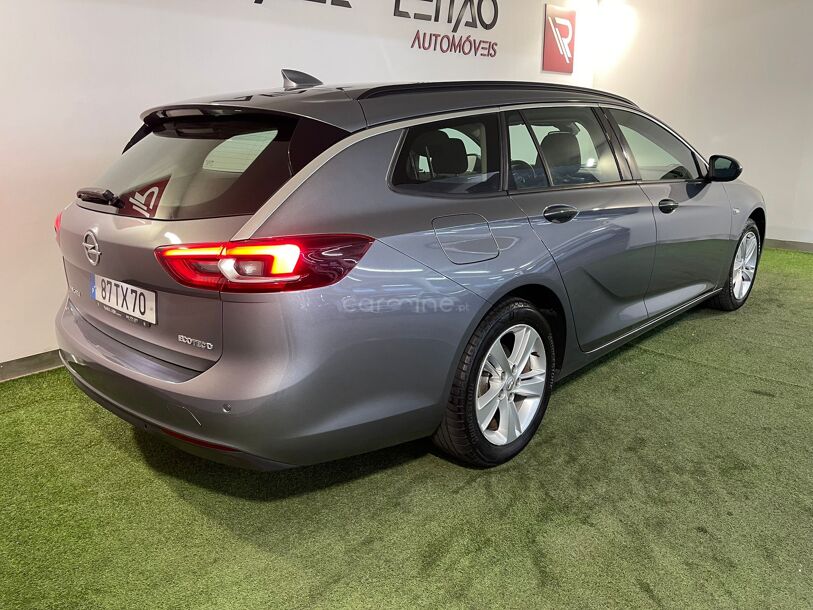 Opel Insignia ST 1.6 CDTi Selection S/S por 14 750 €