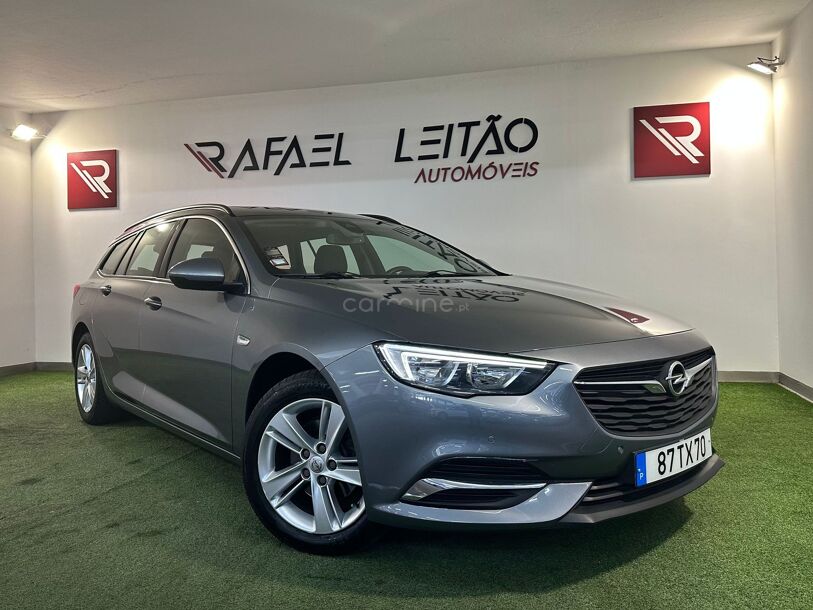 Opel Insignia ST 1.6 CDTi Selection S/S por 14 750 €