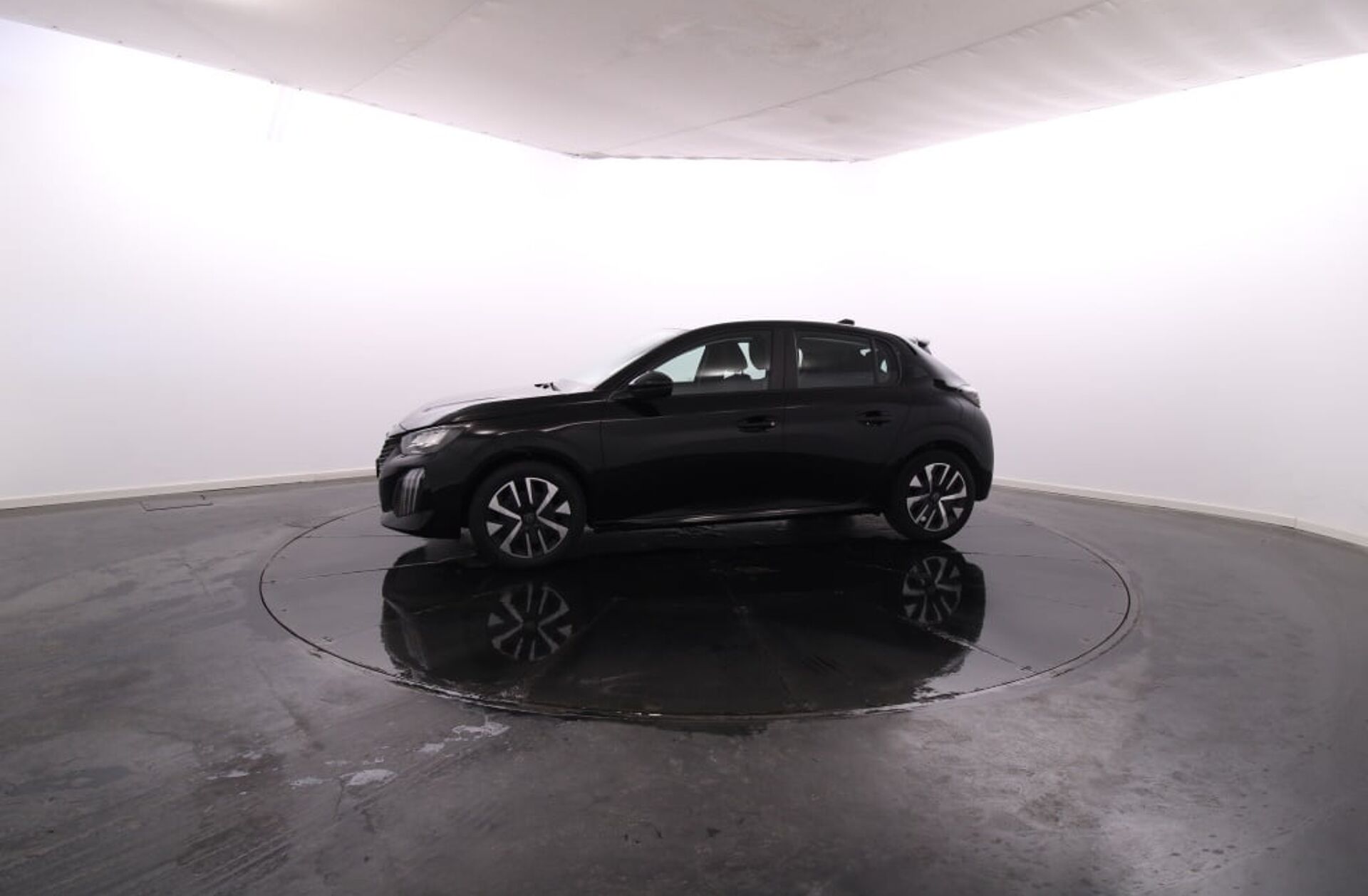 PEUGEOT 208 1.2 PureTech Active