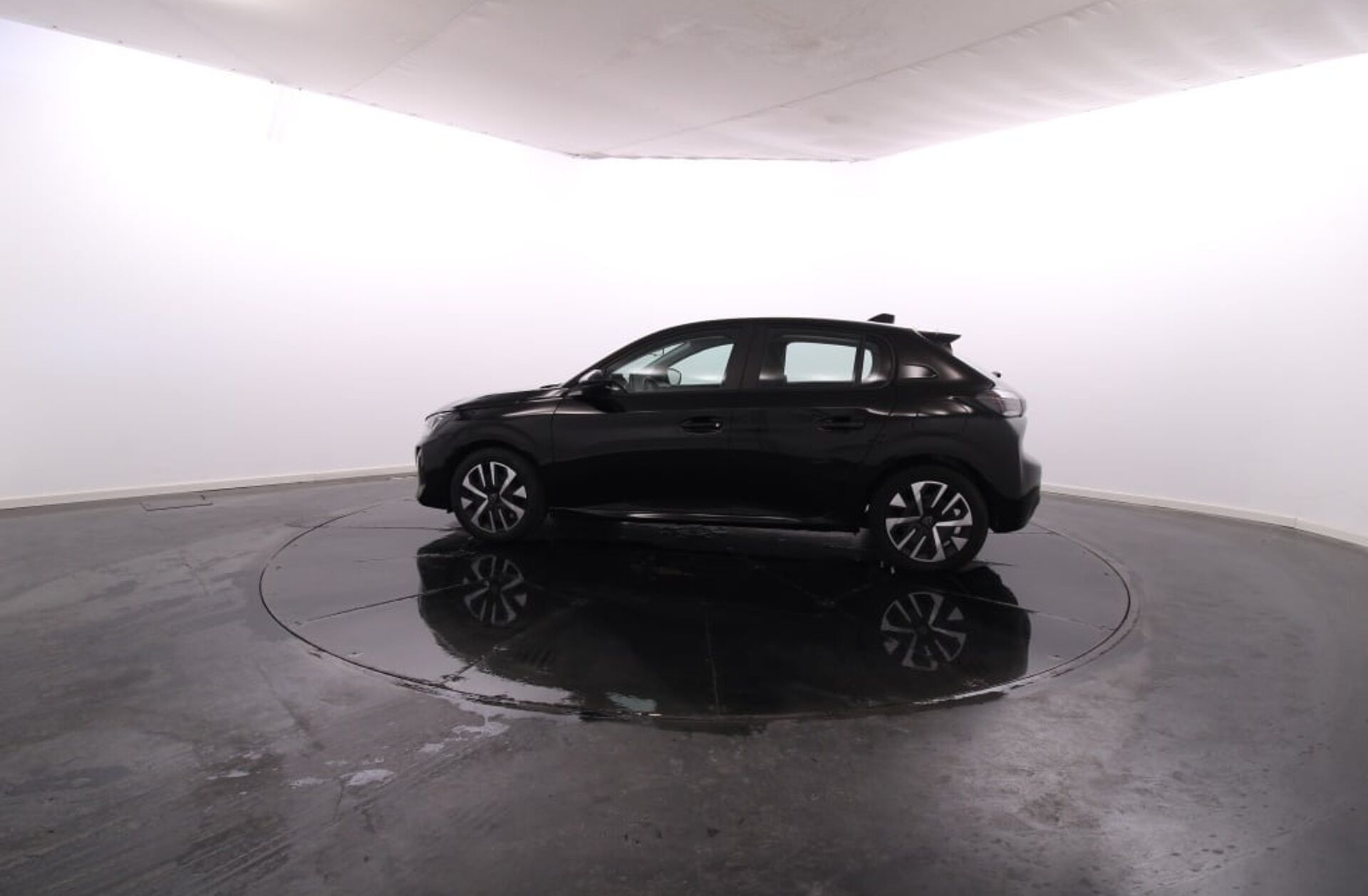 PEUGEOT 208 1.2 PureTech Active