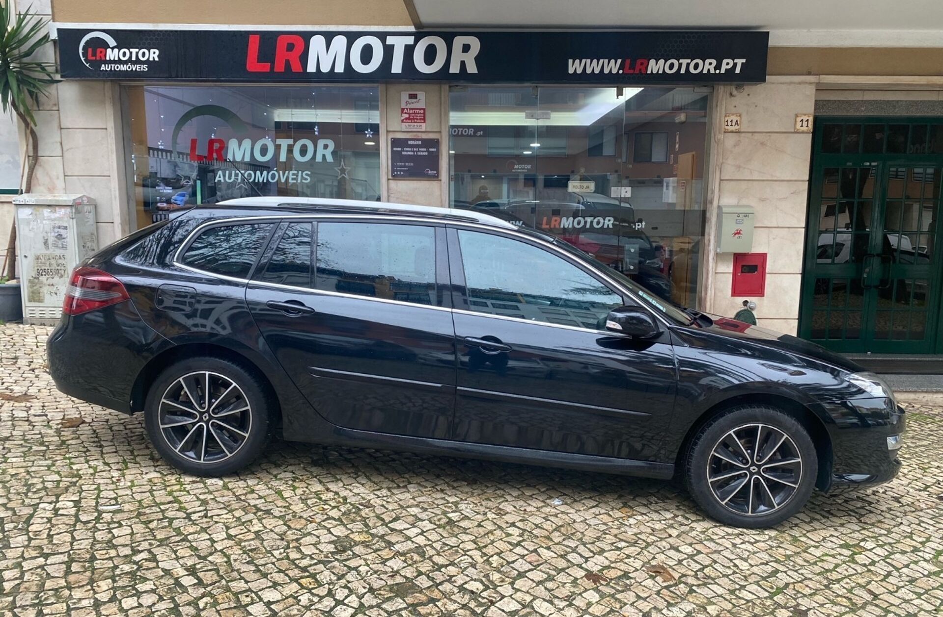 RENAULT Laguna 1.5 dCi SE Black Line