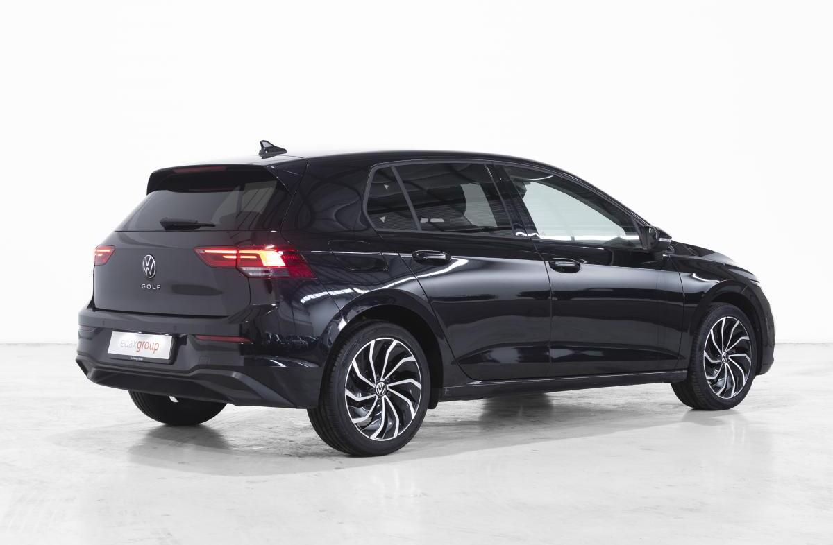 VOLKSWAGEN Golf 1.0 TSI Sportline