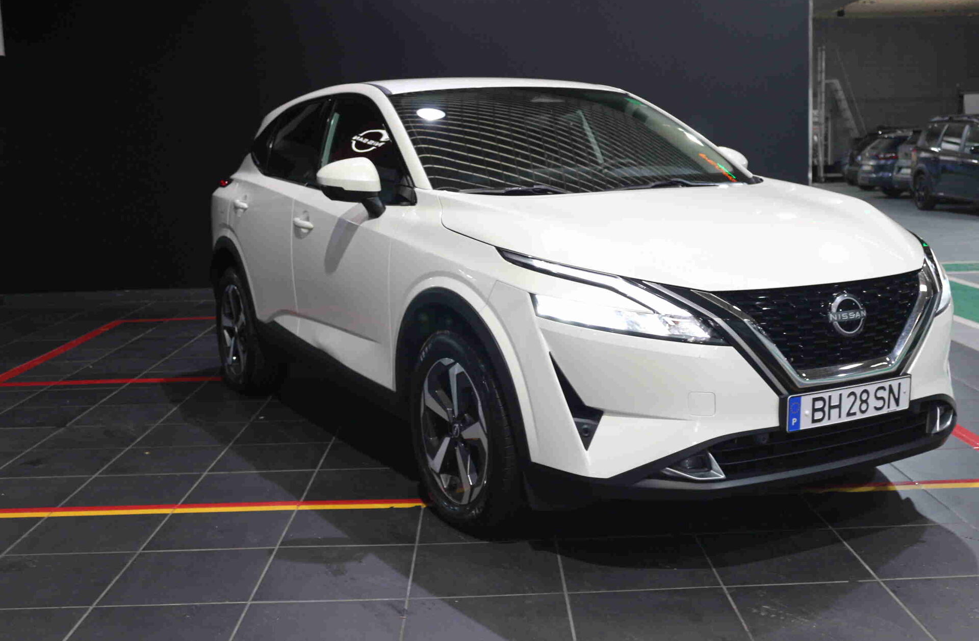 NISSAN Qashqai 1.3 DIG-T N-Connecta LED