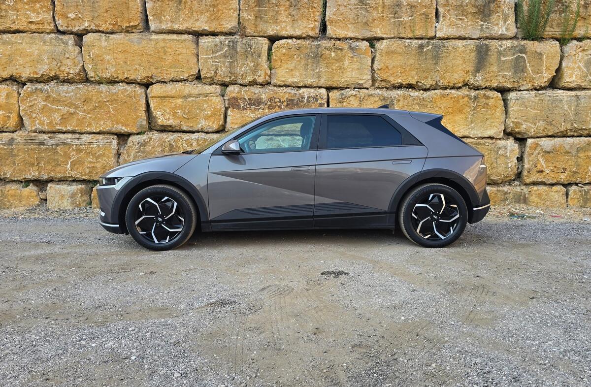 HYUNDAI Ioniq 5 73 kWh Plug & Power