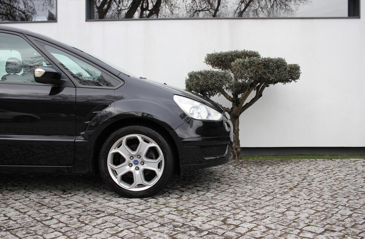 FORD S-MAX 2.0 TDCi Titanium 5L