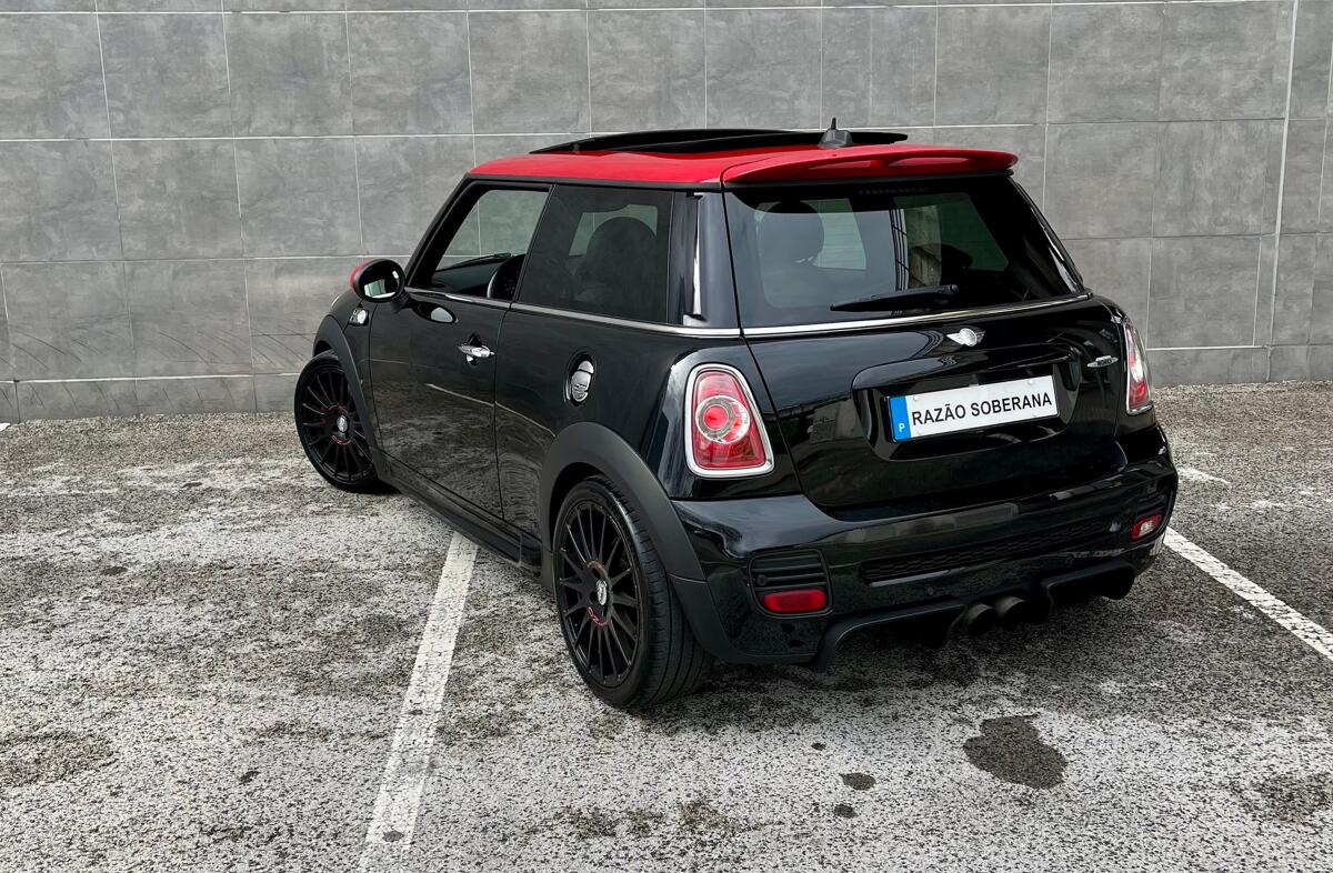 MINI Mini John Cooper Works 153g