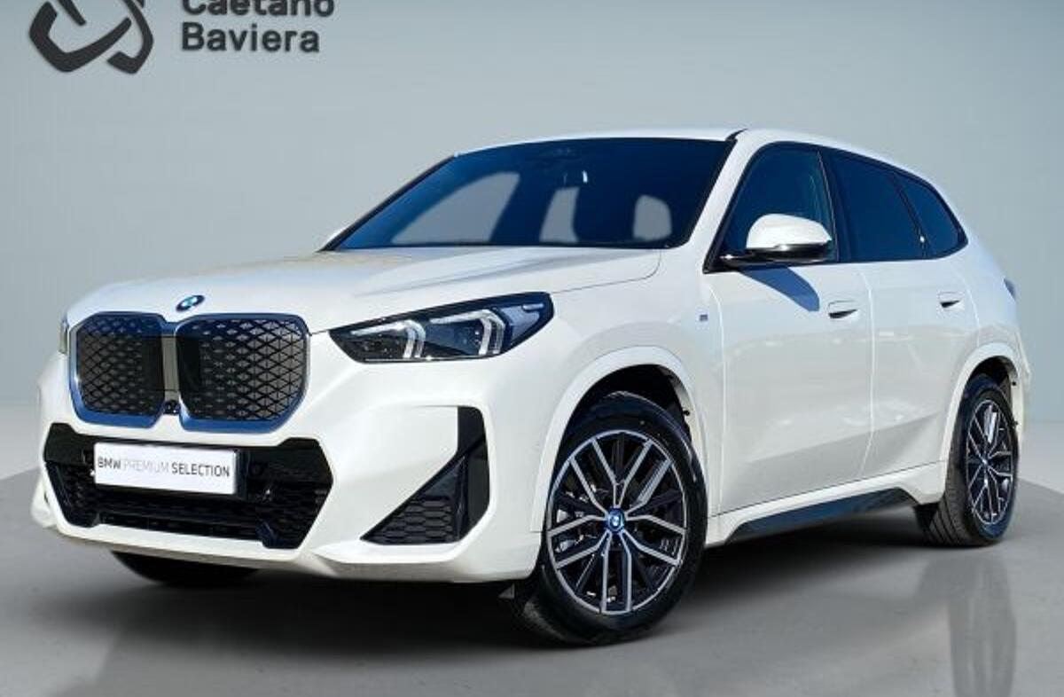 BMW X1 i xDrive30 Pack Desportivo M